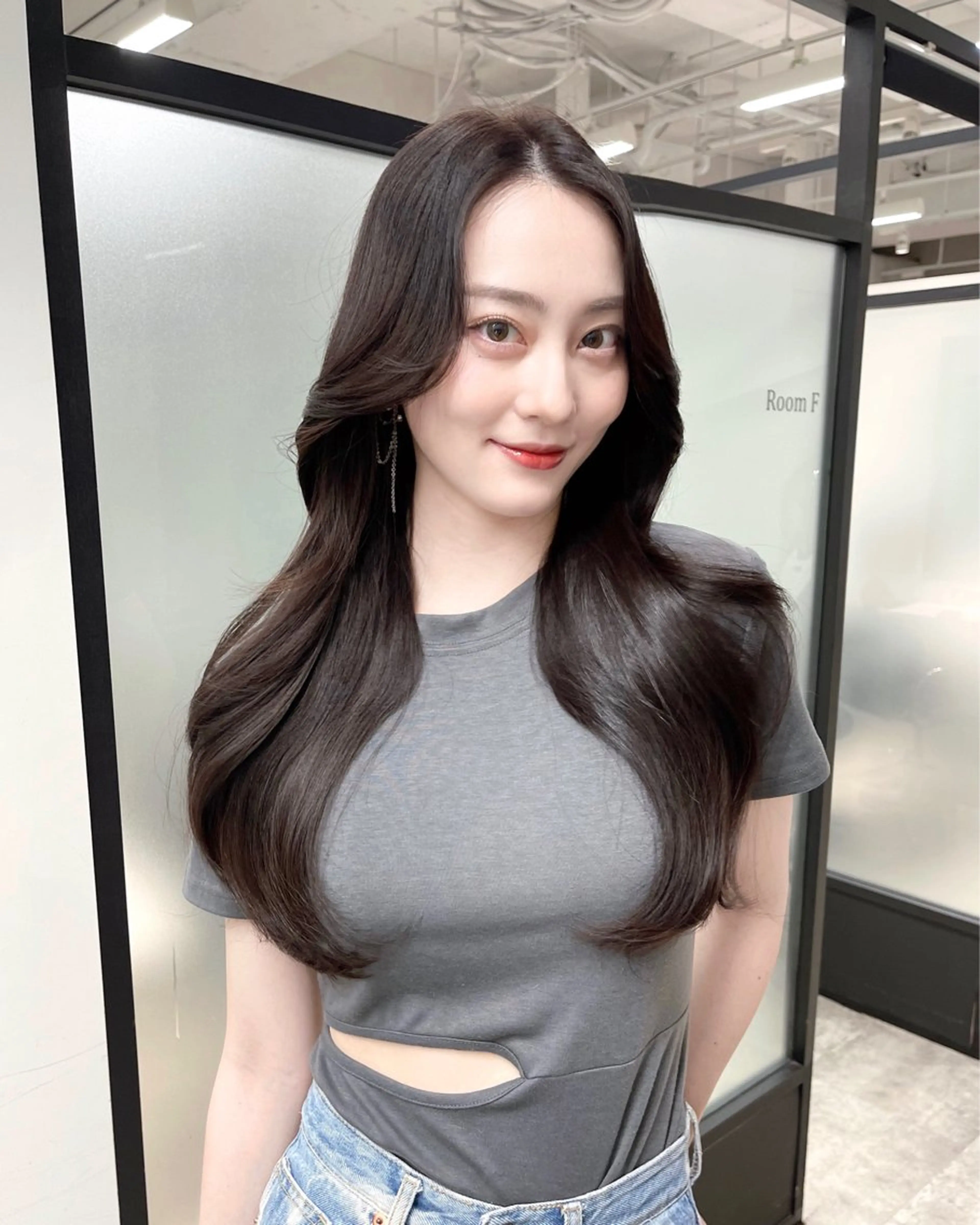 ロング 韓国風ヘア レイヤーカット カット ヘアカラー トリートメント 韓国レイヤーカット 髪質改善▫️水野有真のヘアスタイル