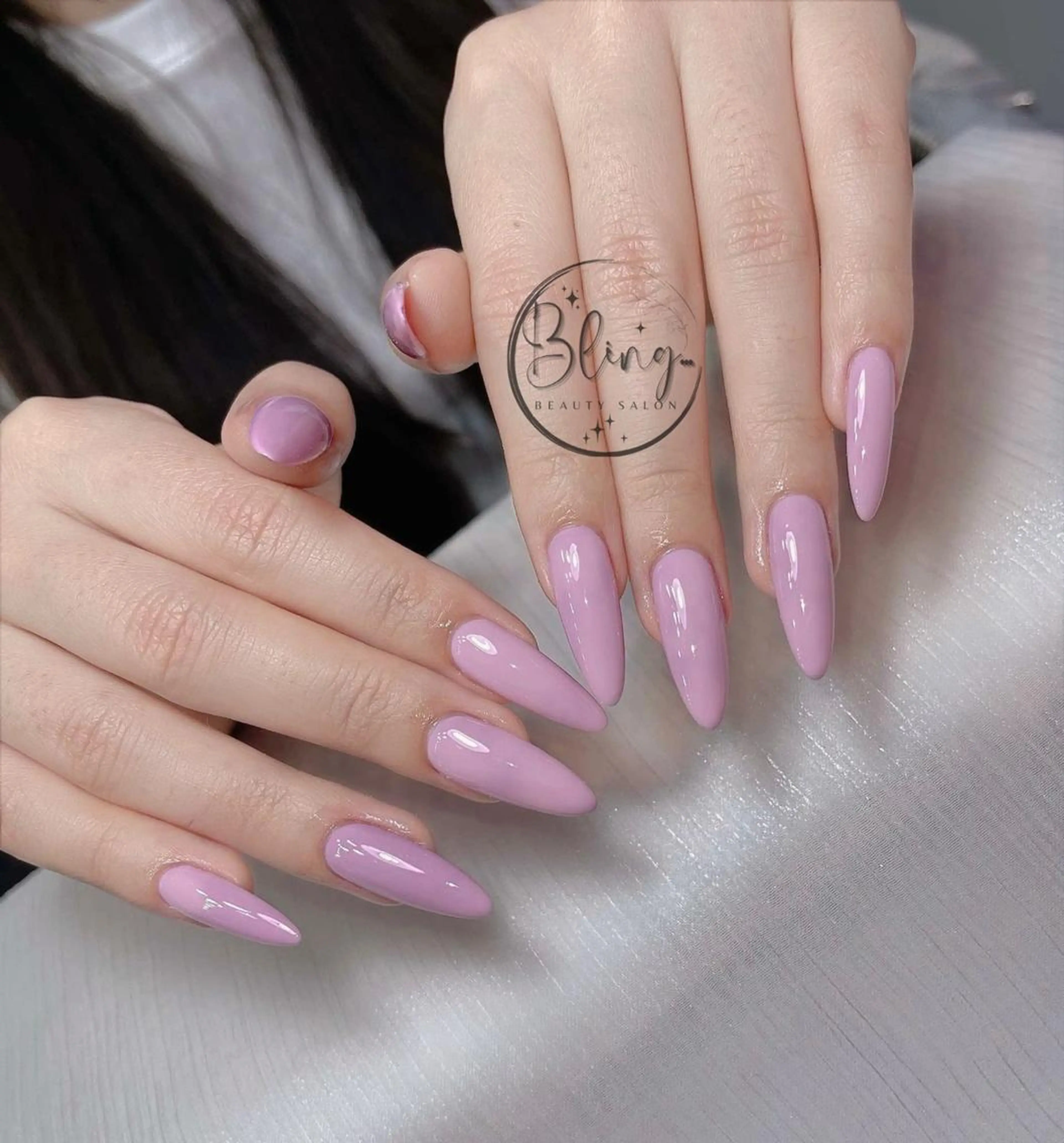 ロング 韓国風ヘア ハンドネイル Bling Salonのネイルデザイン