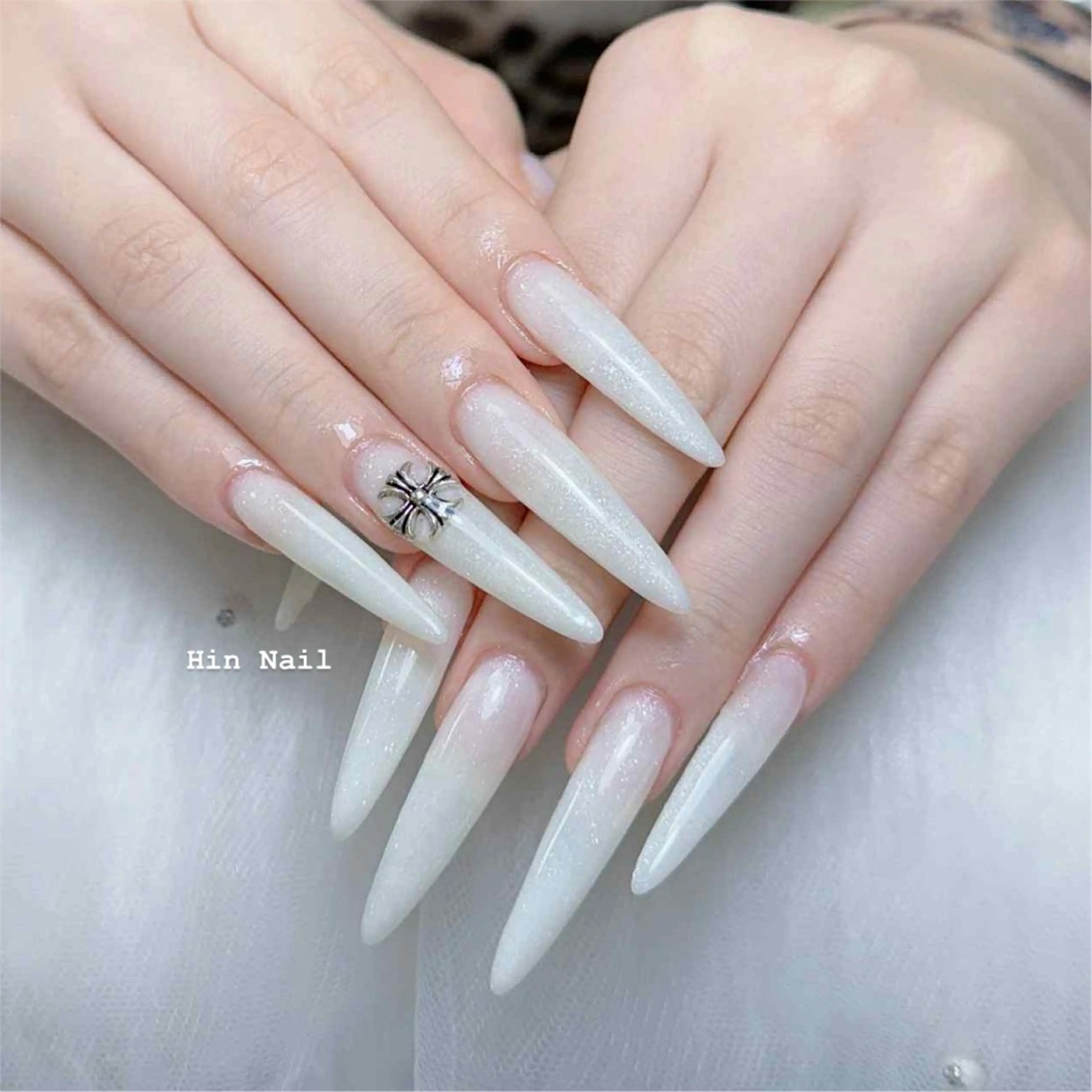 ネイル ハンドネイル HIN NAILのネイルデザイン