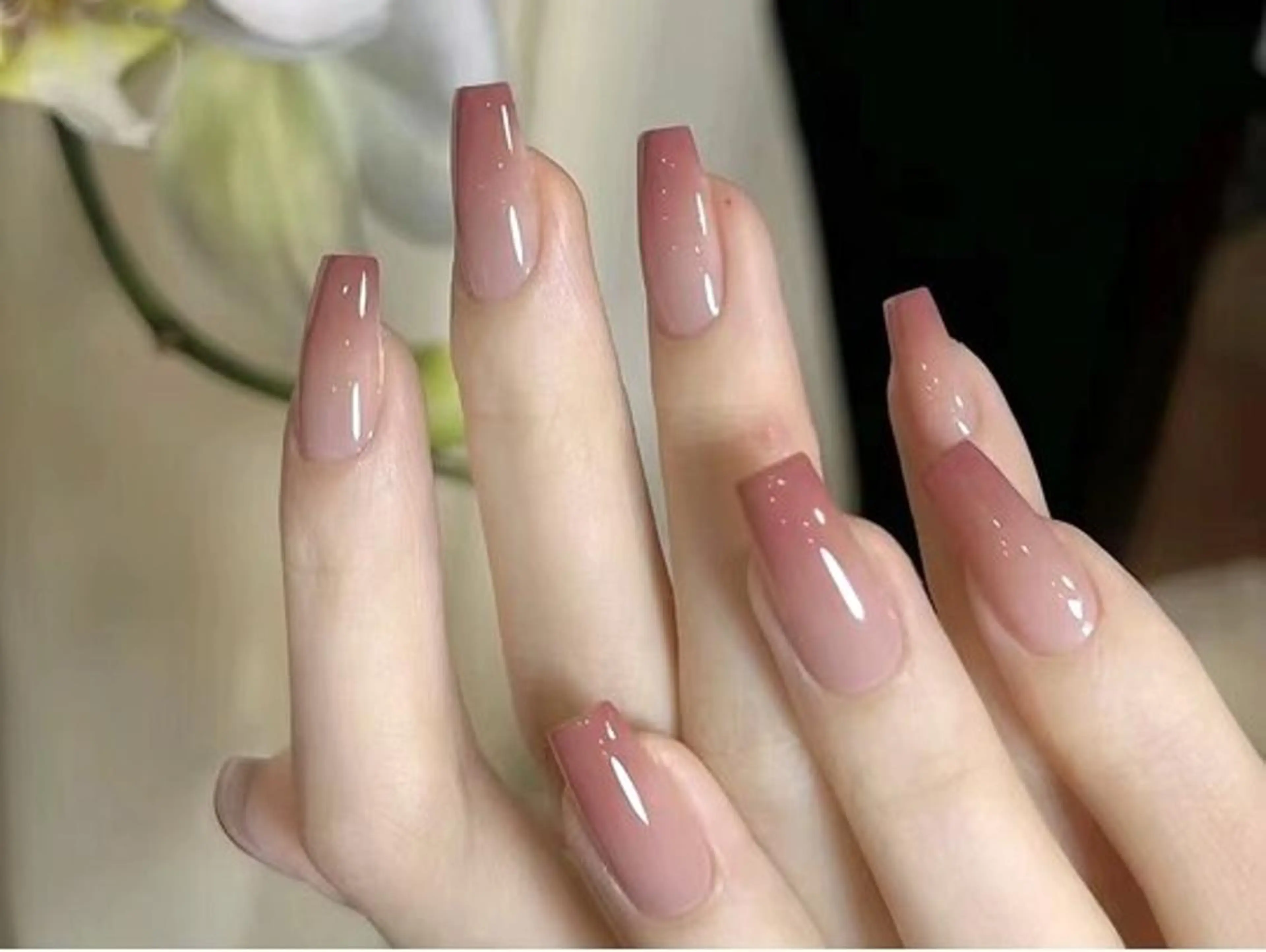 お写真モニター募集💅高濃度美容セラムで保湿仕上げ✨美爪を叶えるカラグラの写真