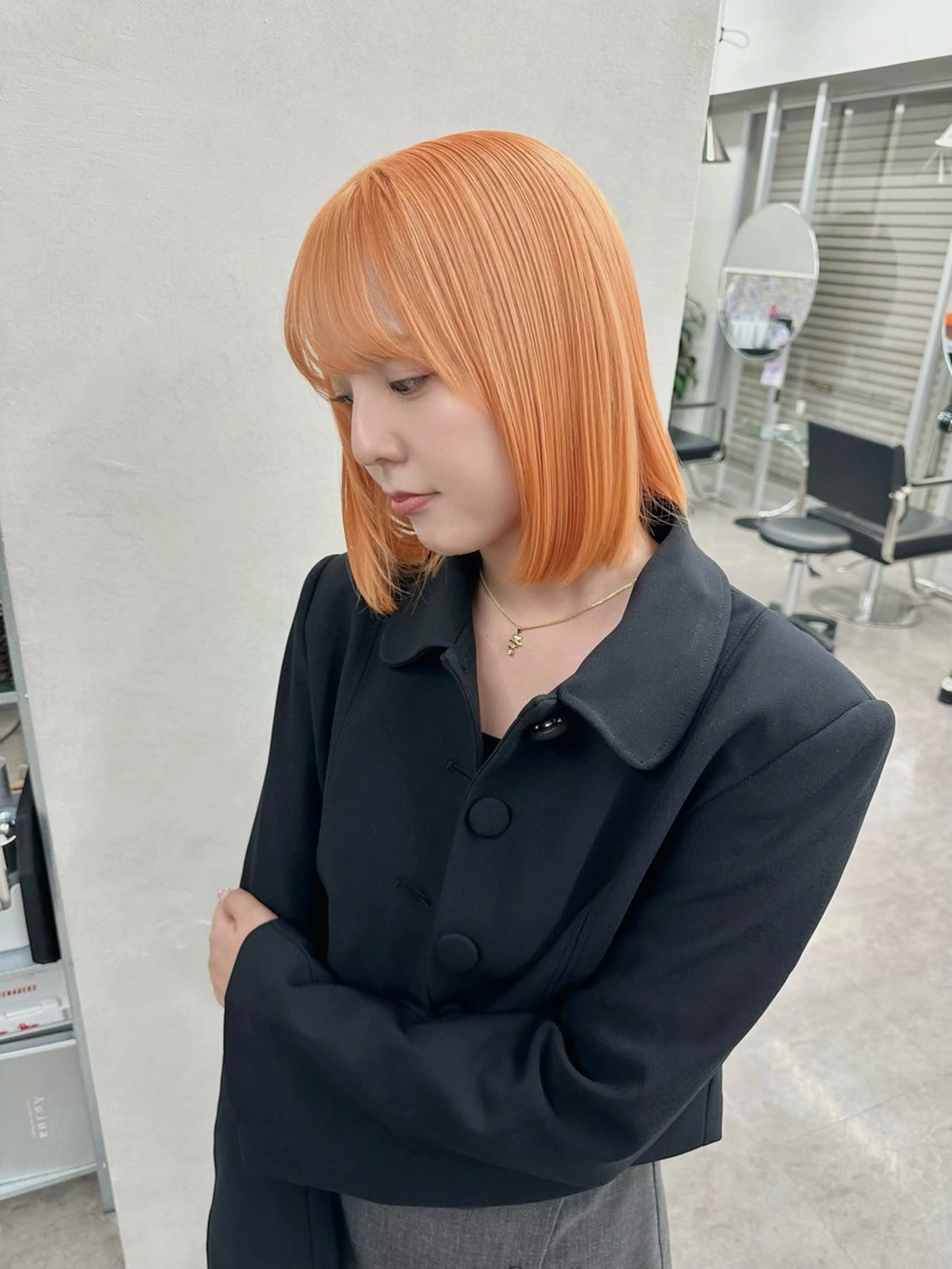 ミディアム カラー ヘアカラー トリートメント ウルフとハイトーン みっちー✂️のヘアスタイル