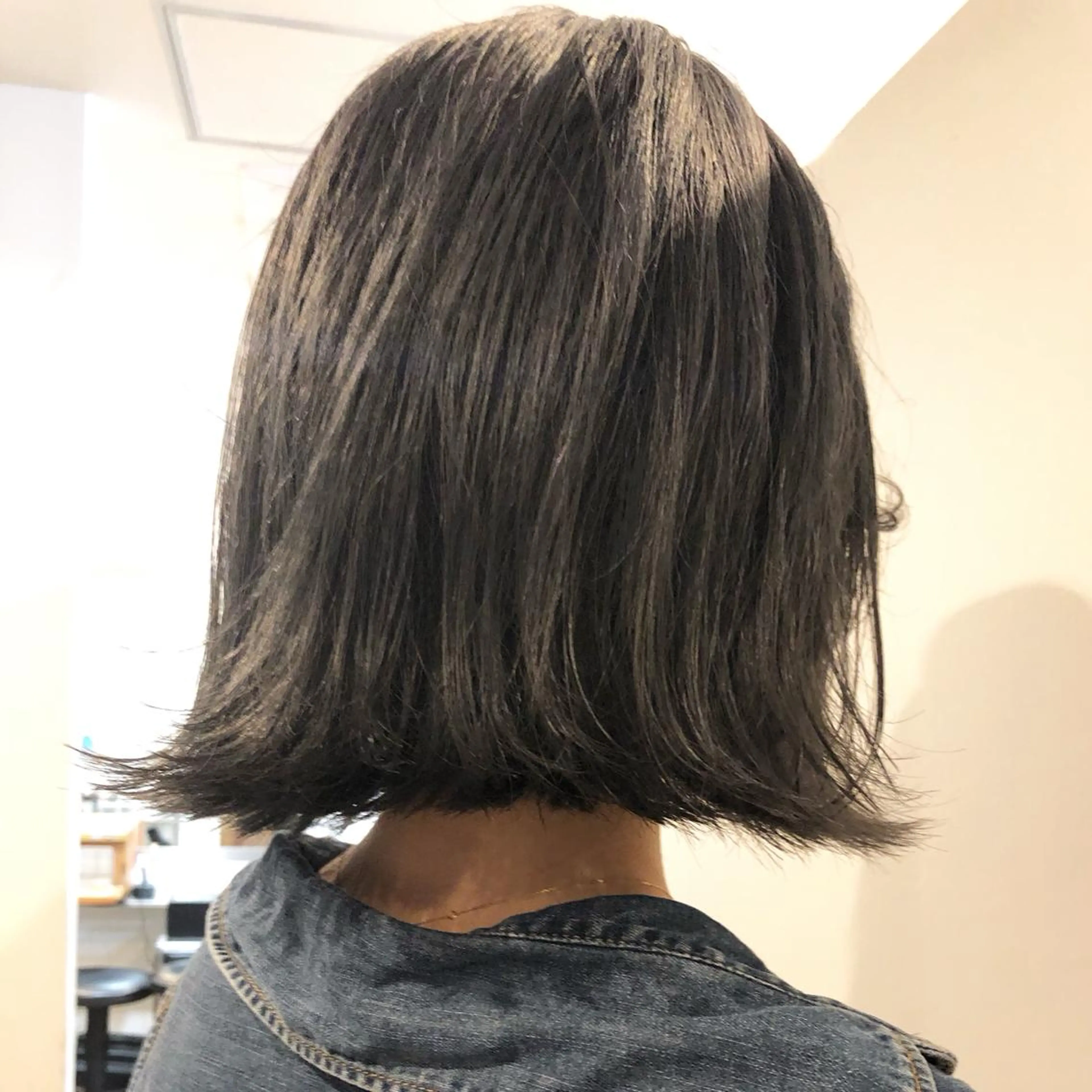 ショート カラー グレージュ SALOWIN並木所属・韓国ヘア🇰🇷 有田裕也のヘアスタイル