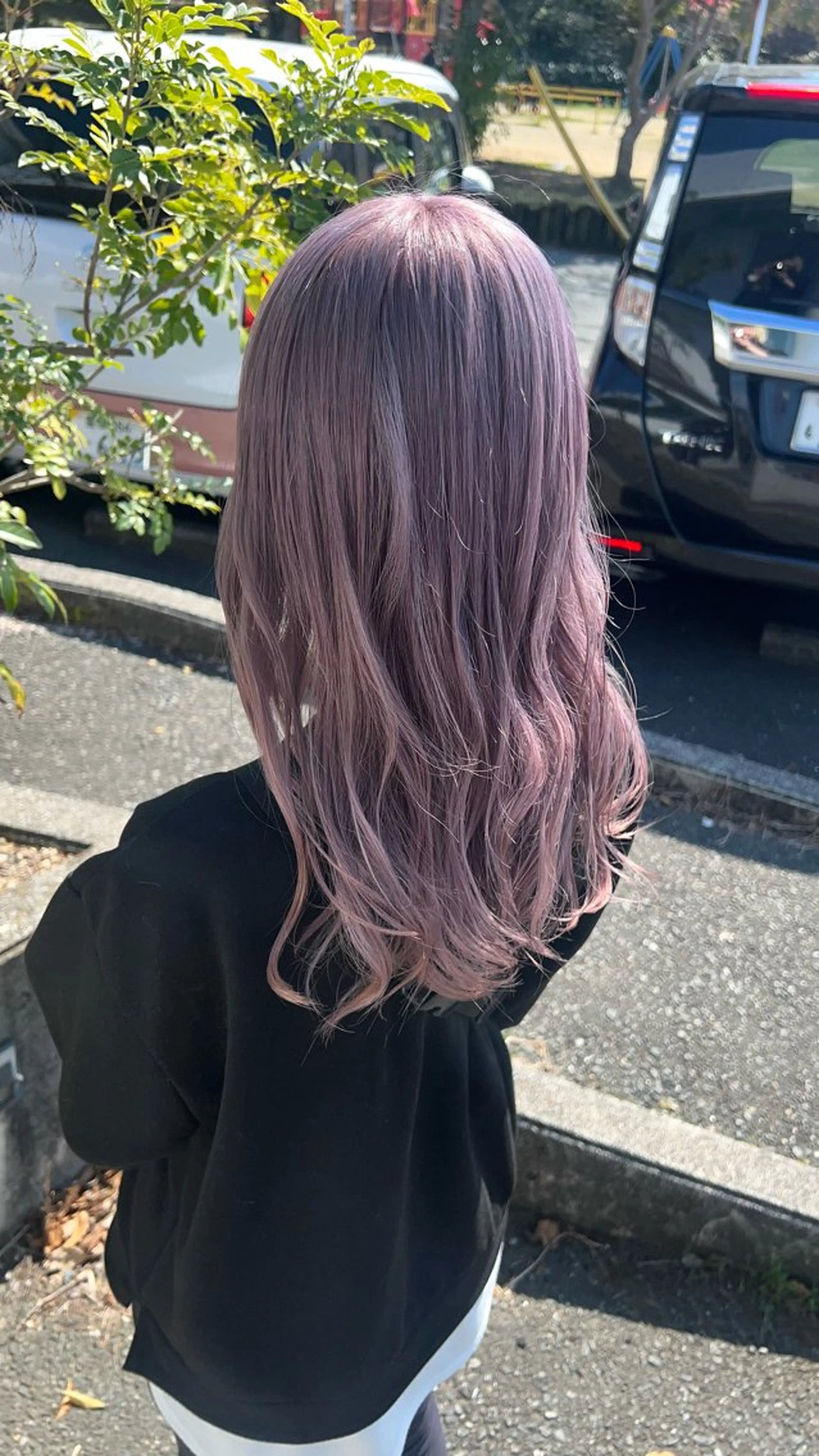 ロング ヘアカラー 平川 侑磨のヘアスタイル