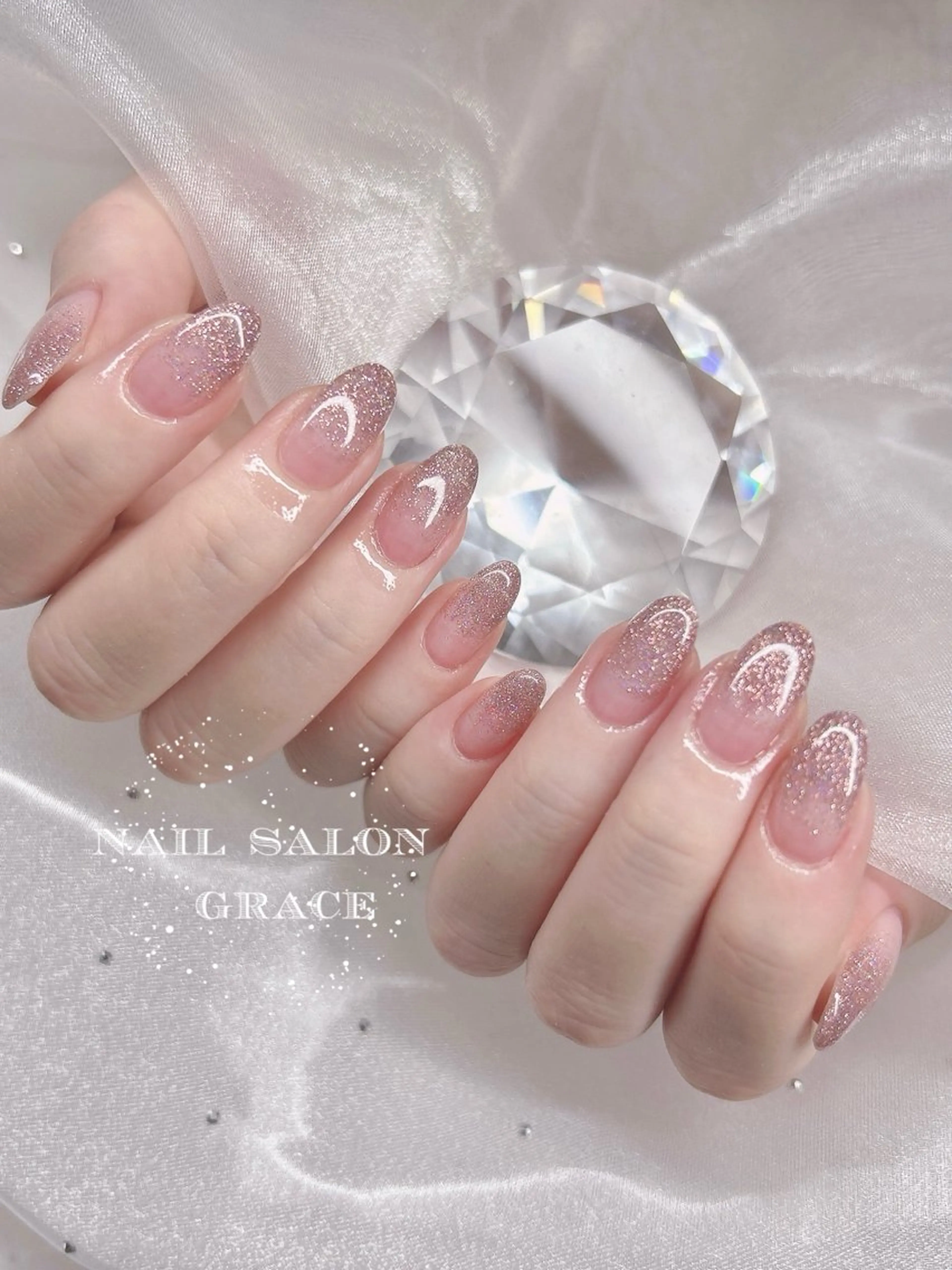 【オフあり】ラメグラデーション✨（フィルインオフ、ドライケア込み⭐︎）の写真