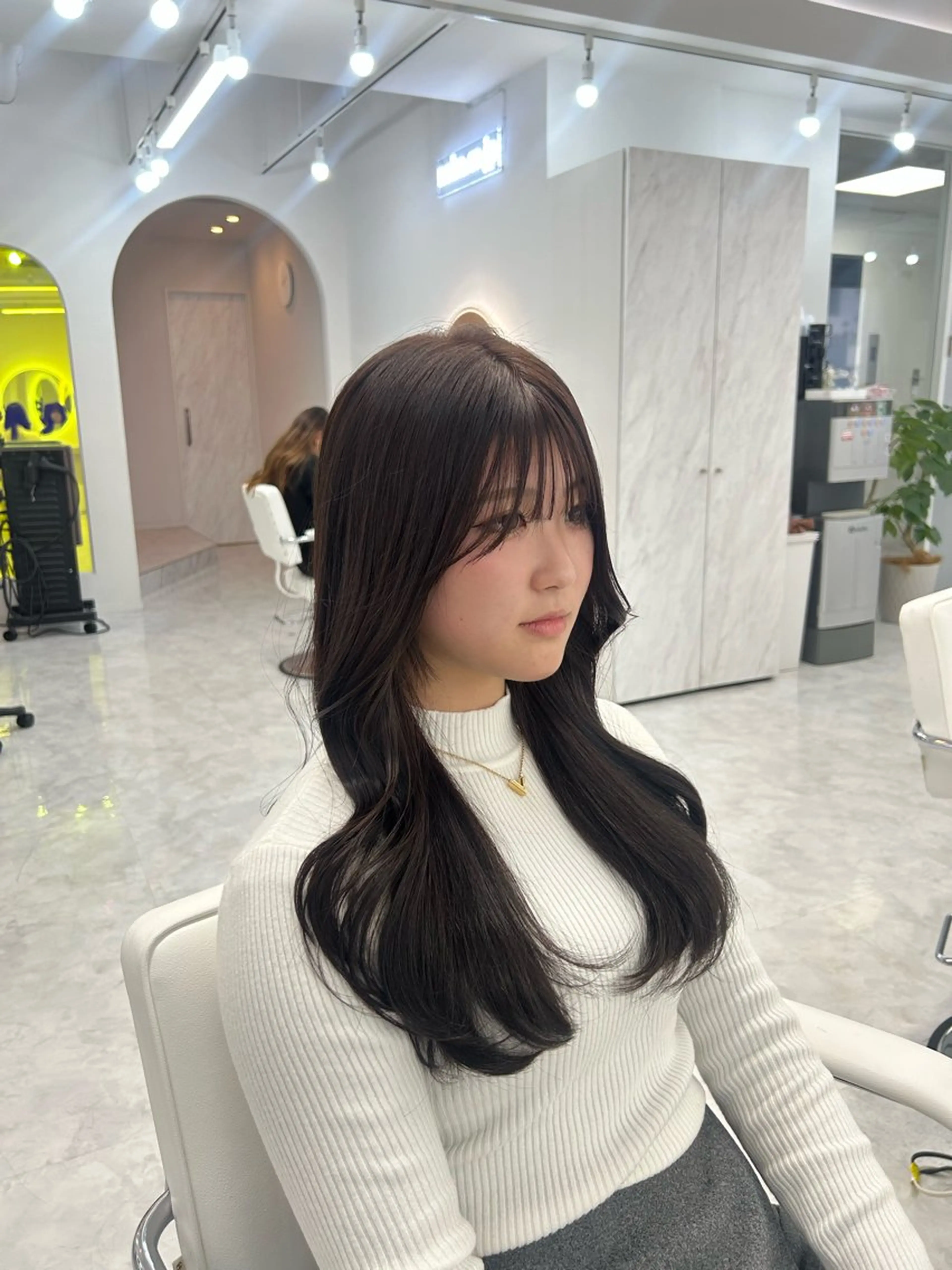 ロング 天王寺 hinataのヘアスタイル