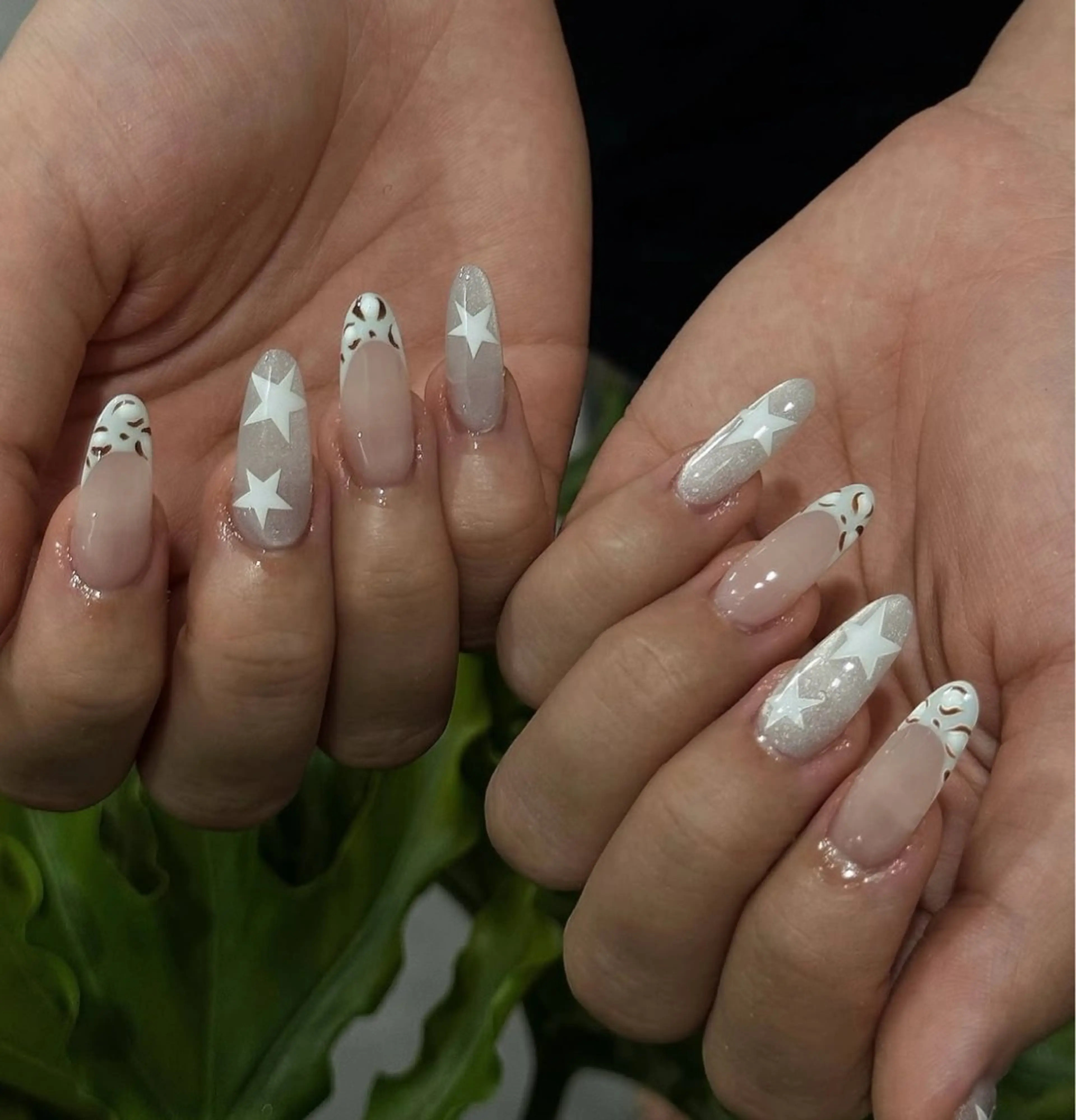 ネイル アートネイル オーロラネイル ブルー チークネイル フットネイル ハンドネイル NAILS168 新大久保店のネイルデザイン