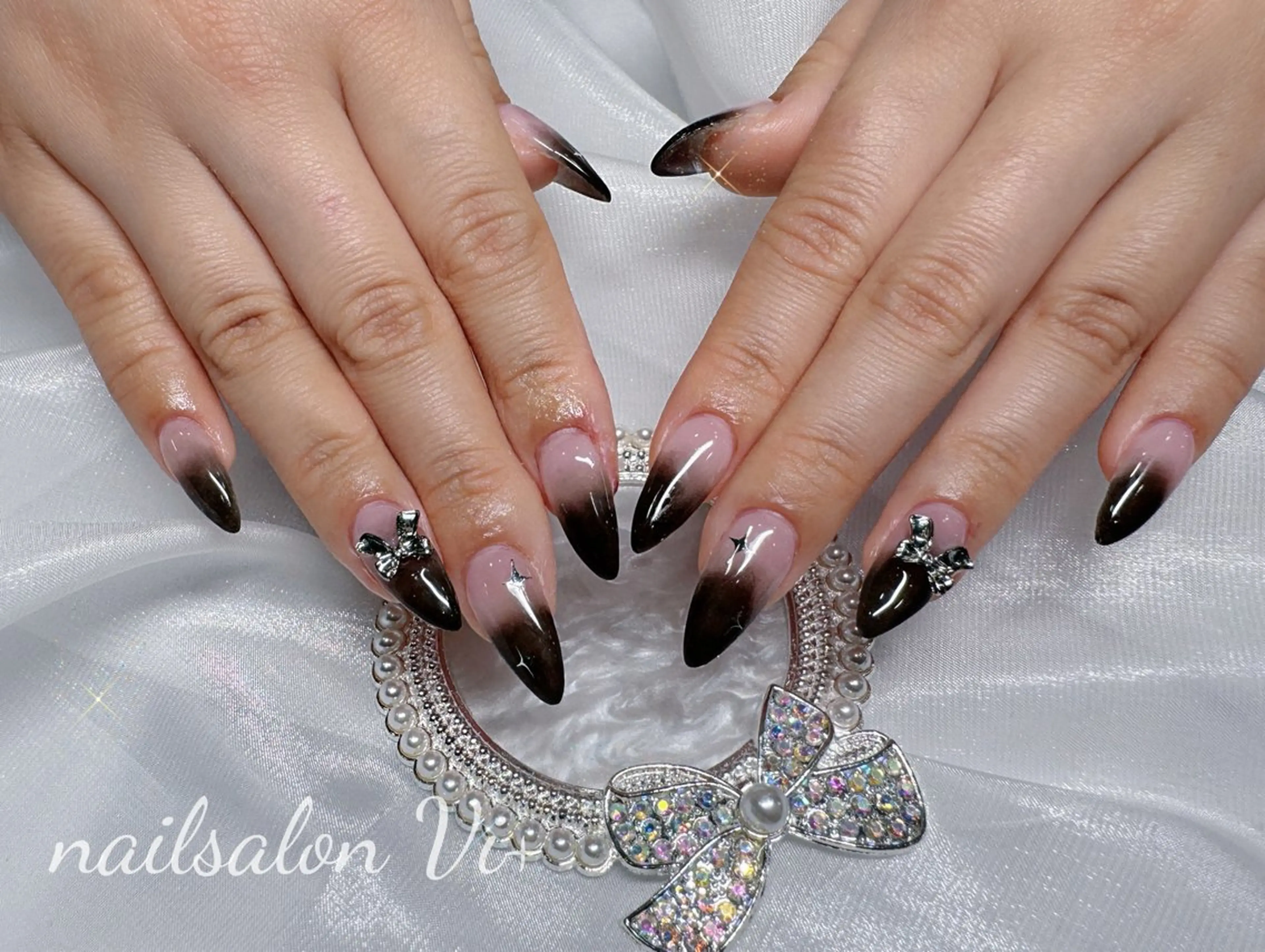 ネイル ハンドネイル ✨Nailsalon Vi+✨のネイルデザイン