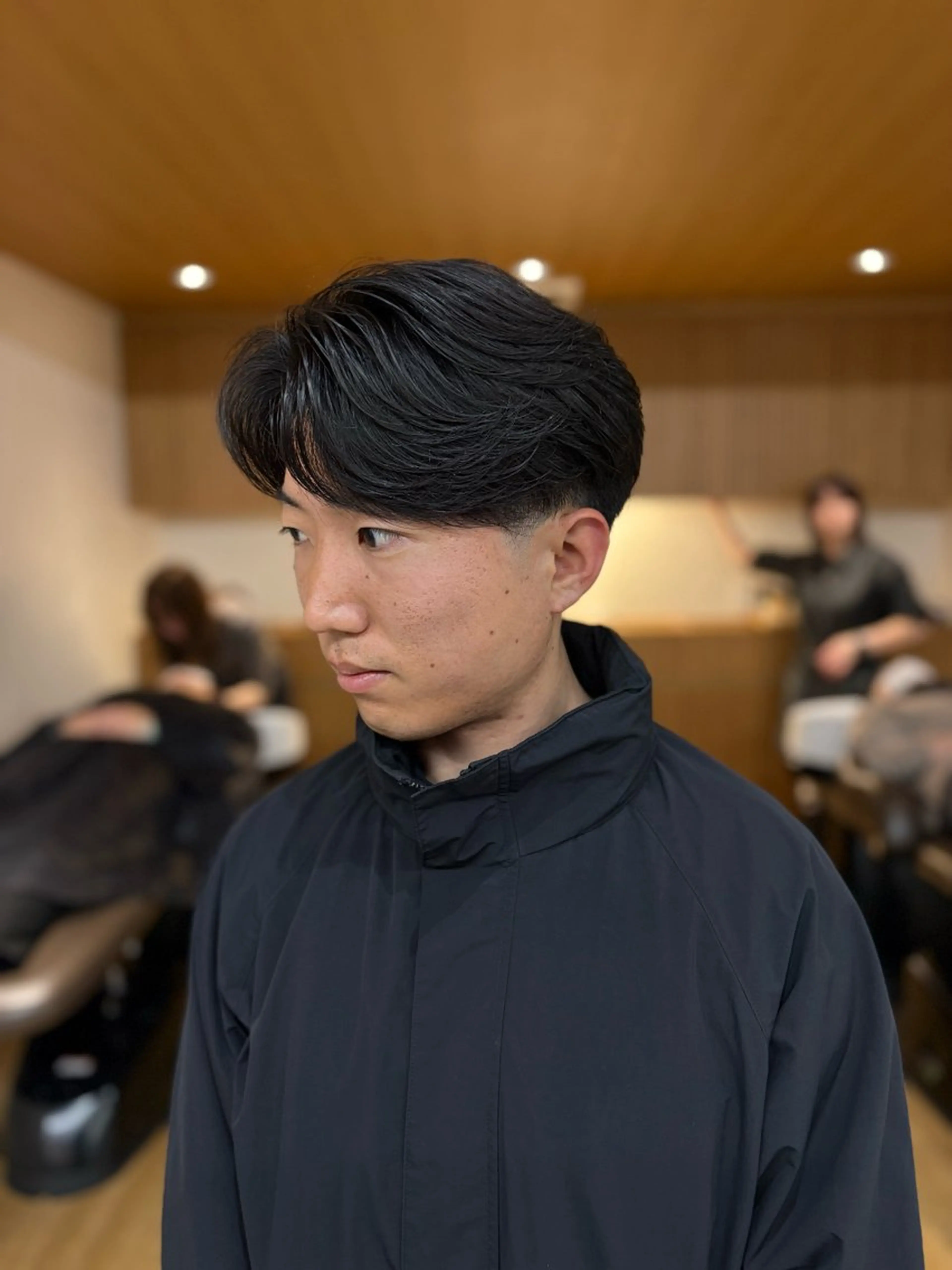 ショート パーマ メンズ ビジネス 縮毛矯正 カット 縮毛矯正 【メンズ縮毛矯正】 FILMS  軍司のヘアスタイル