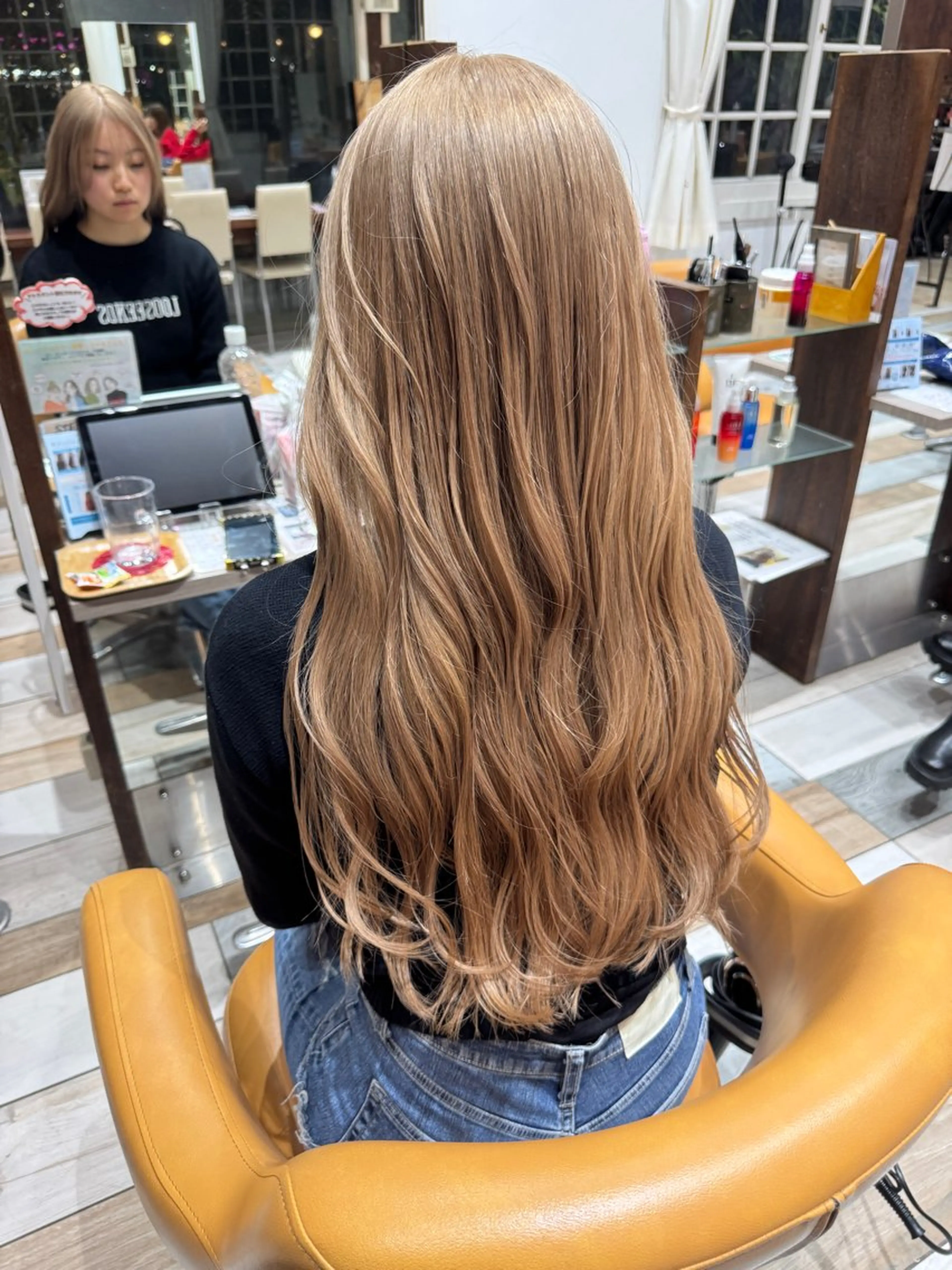 ロング カラー ベージュカラー ミルクティーベージュ 北村 優樹のヘアスタイル