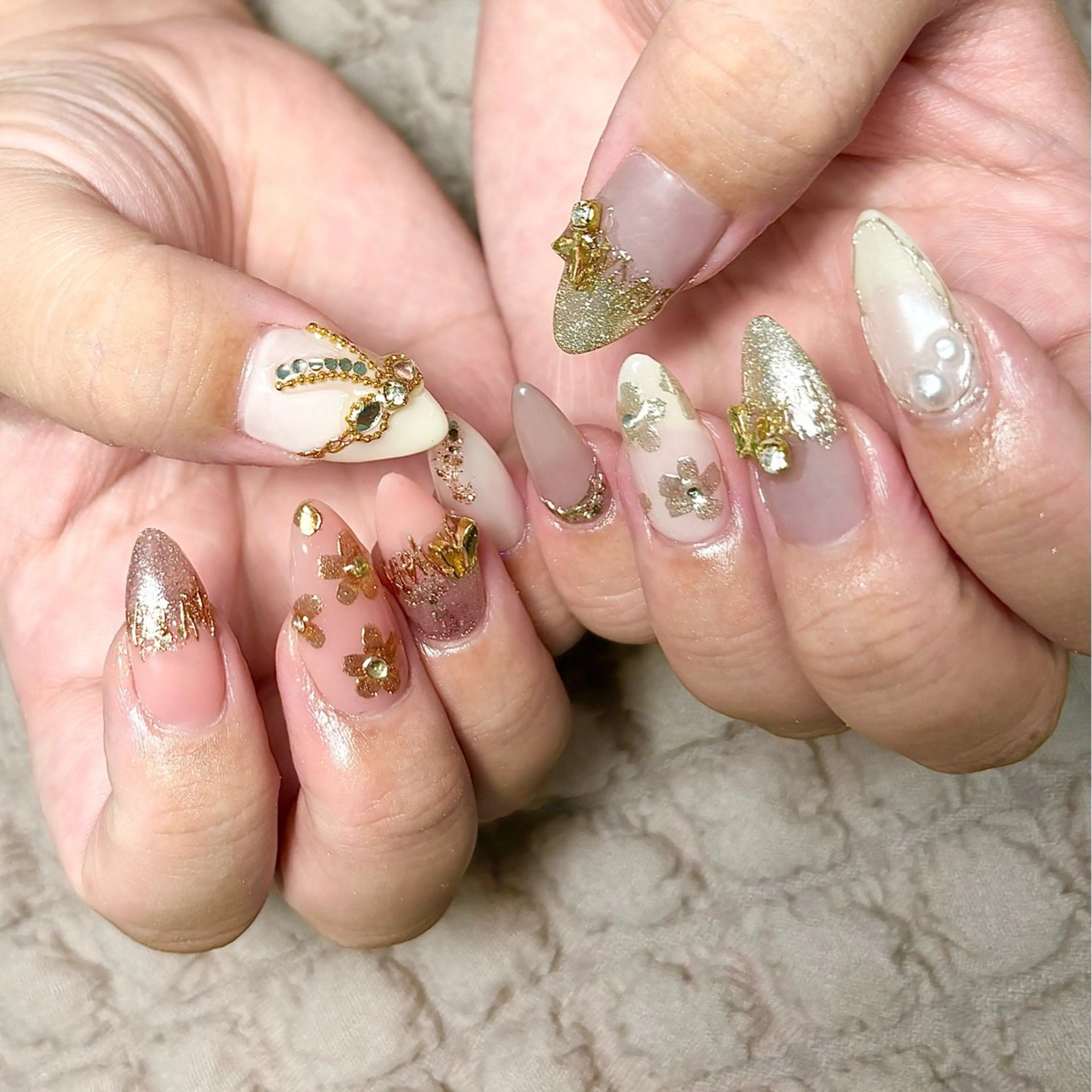 ネイル ハンドネイル nail salon Ecrin所属・前島 稀歩のネイルデザイン