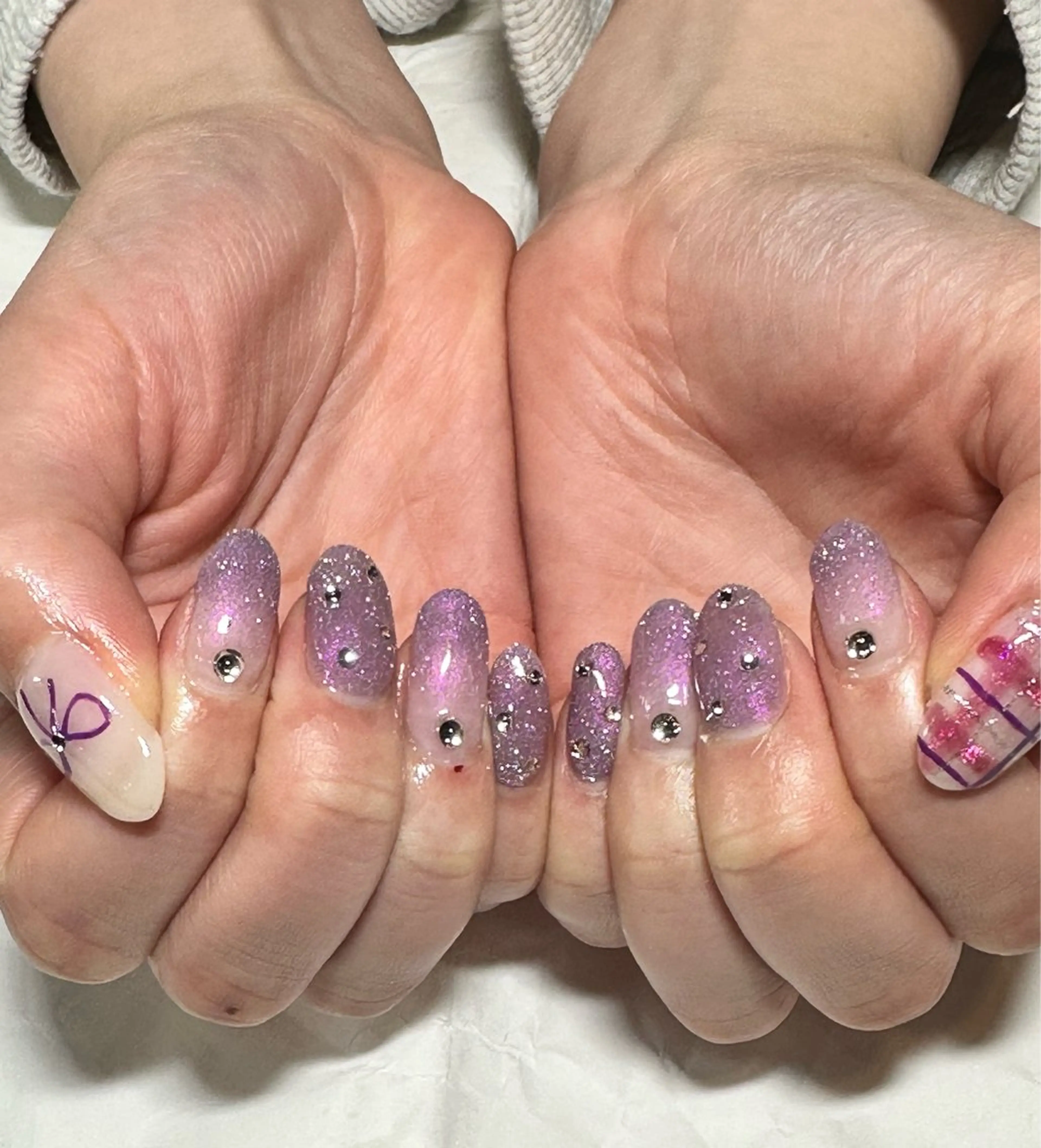 ネイル e.nail所属・🍎吉田 恵里🍎のネイルデザイン