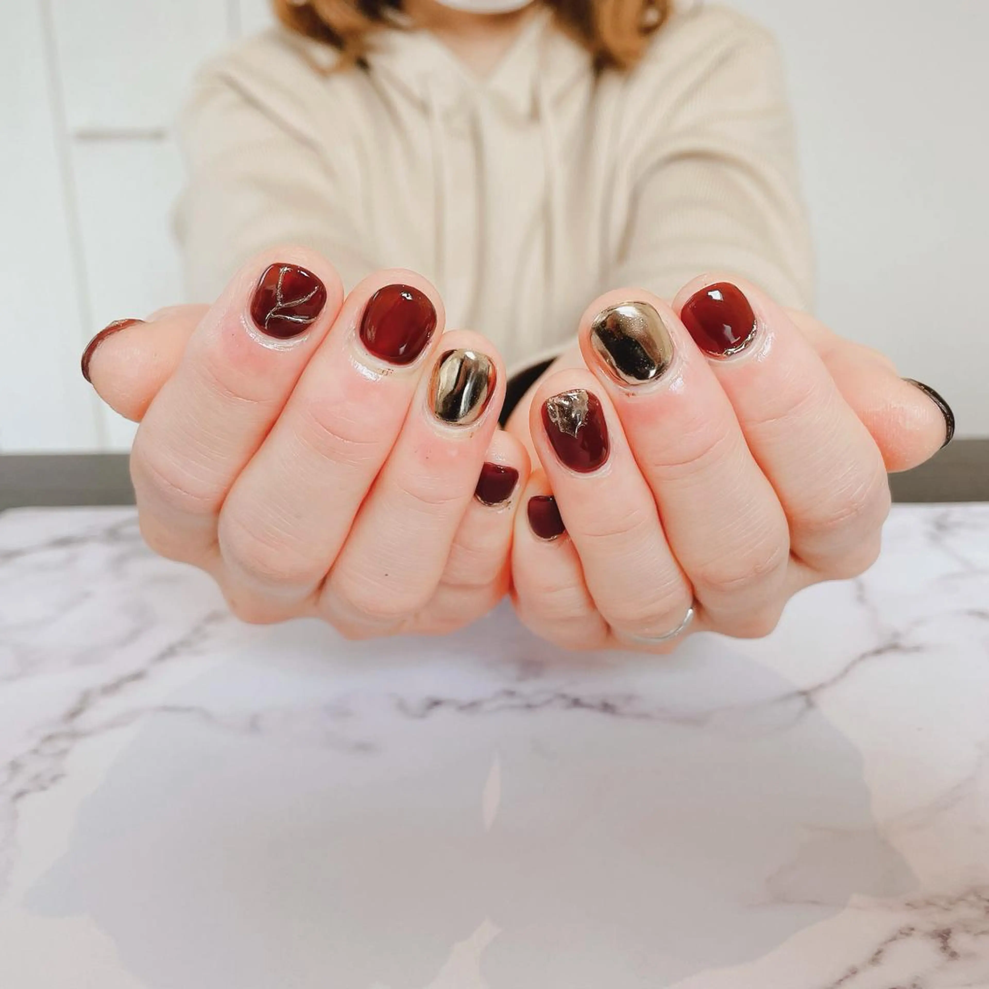 ネイル ミラーネイル かんの りなのネイルデザイン