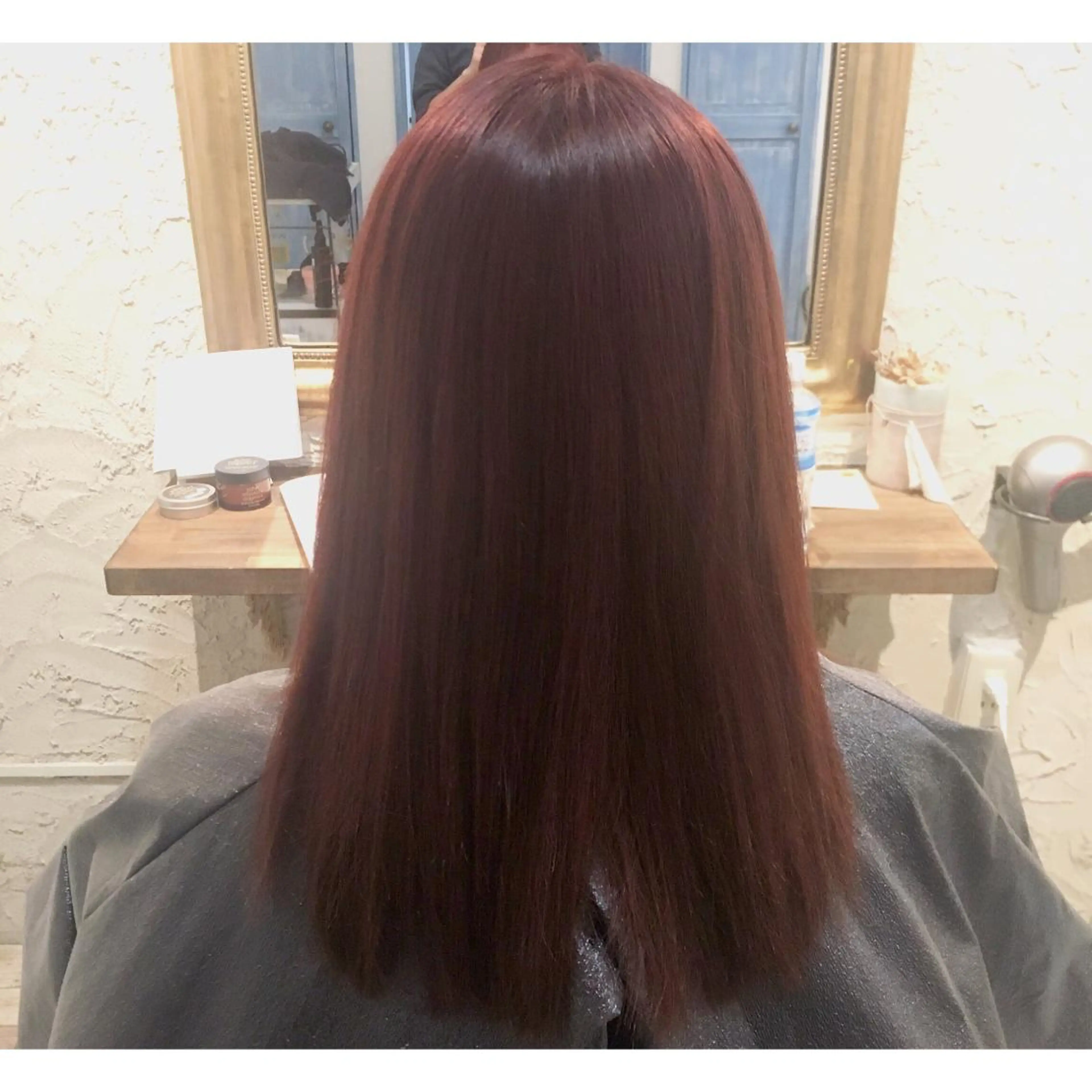 ミディアム atelier  NINO所属・よこもり あいのヘアスタイル