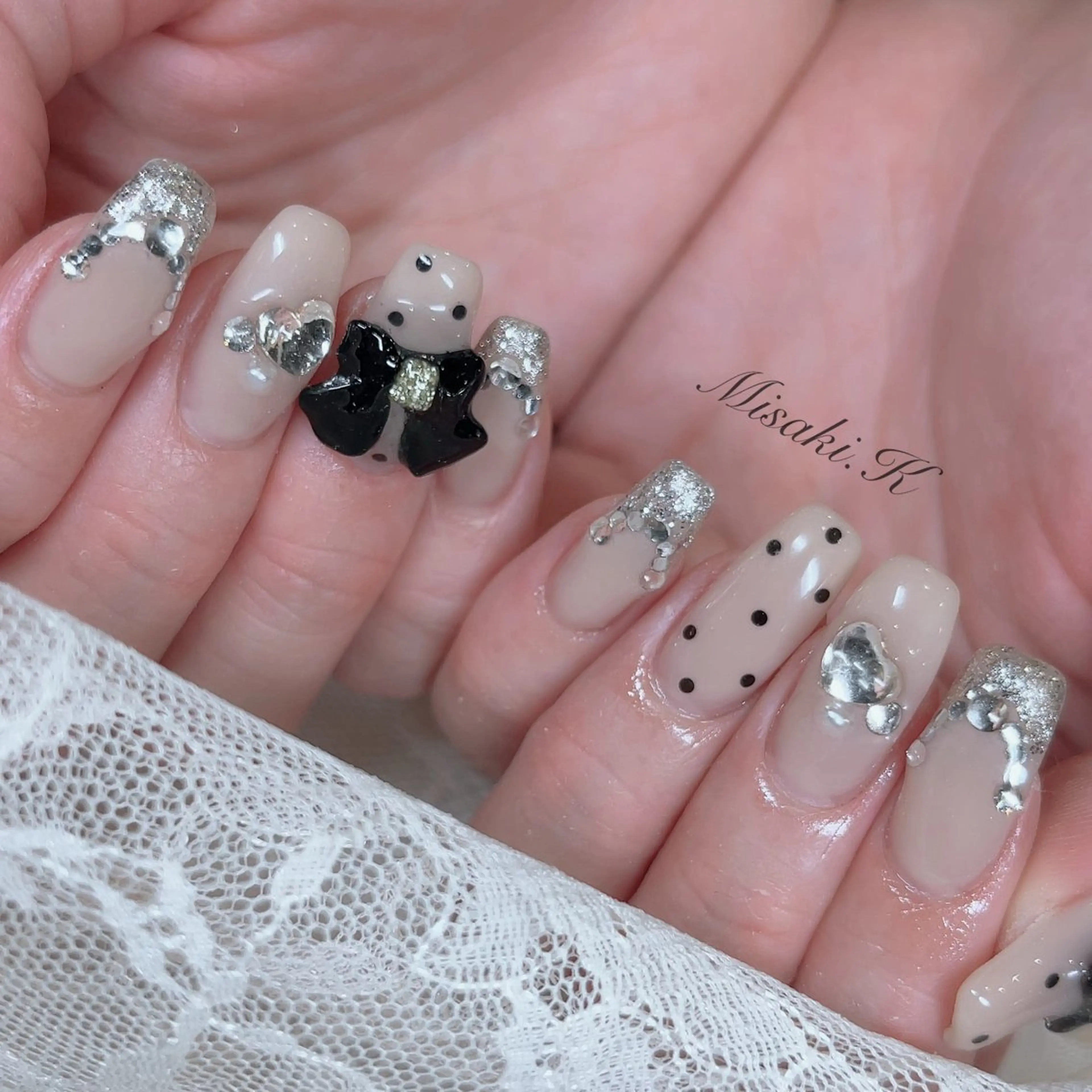 ネイル リボン K. Misakiのネイルデザイン