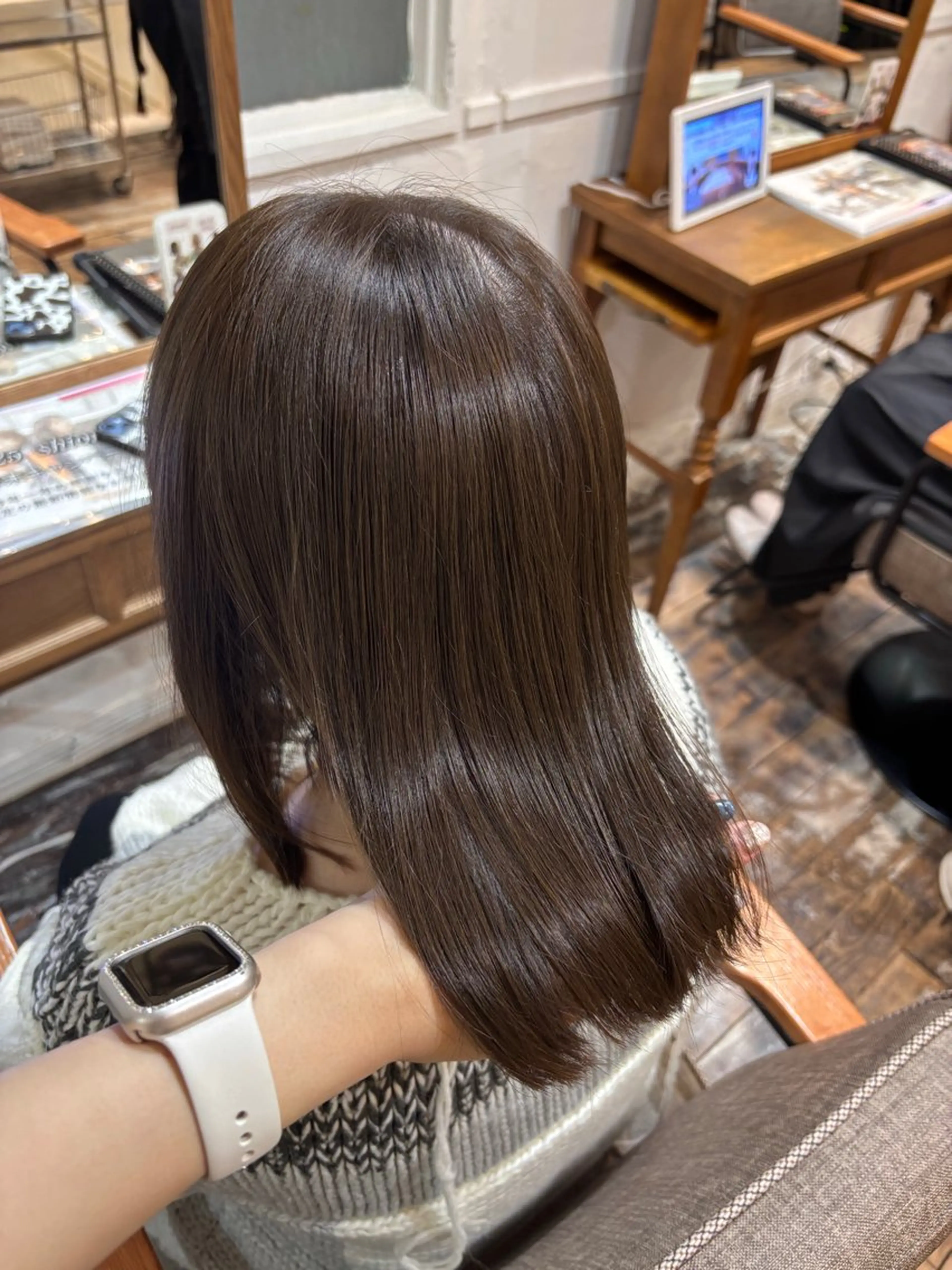 《女性限定・ショート、ボブの方のみ限定》カット＋カラーの写真