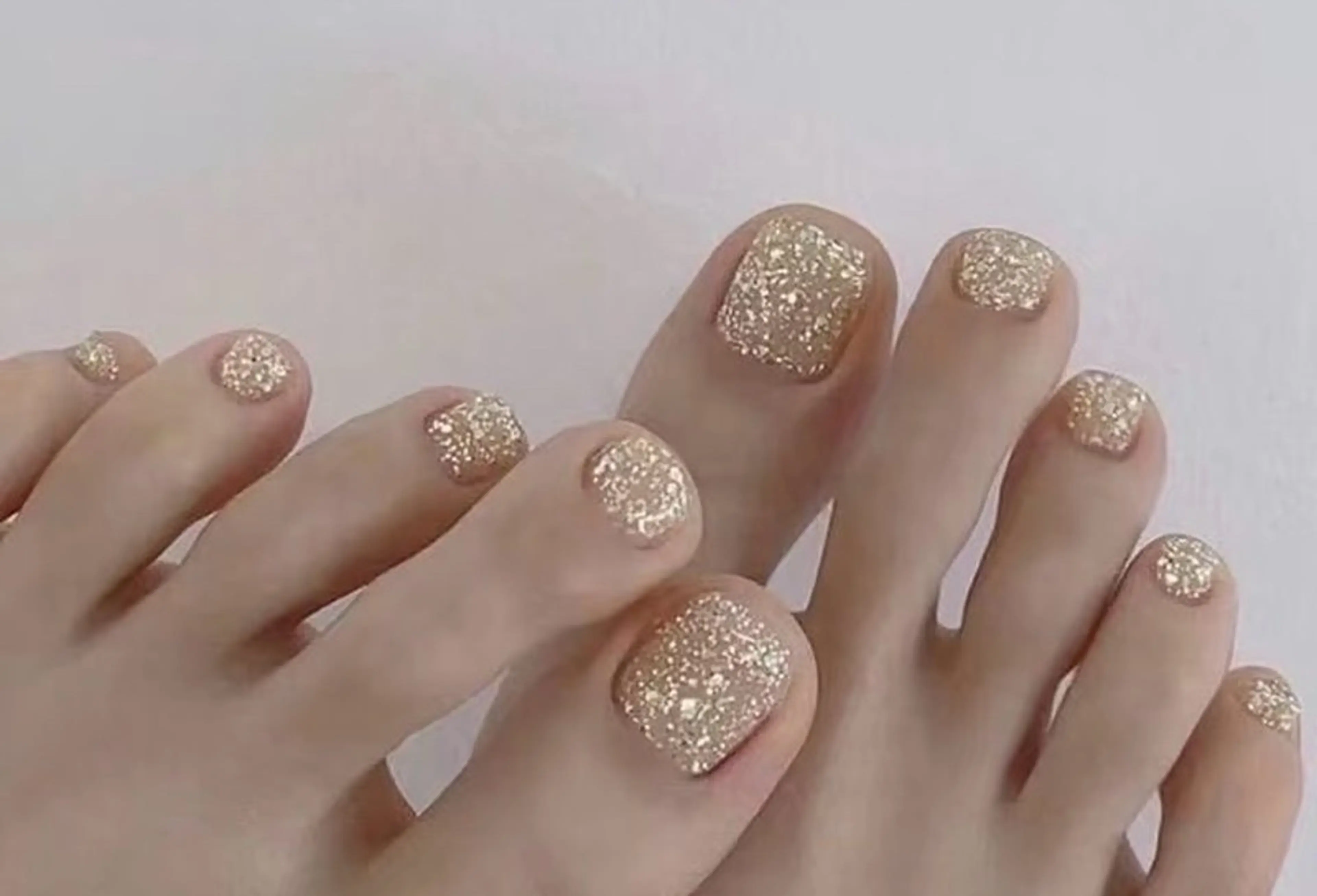 ネイル 高木 維麗絲のネイルデザイン