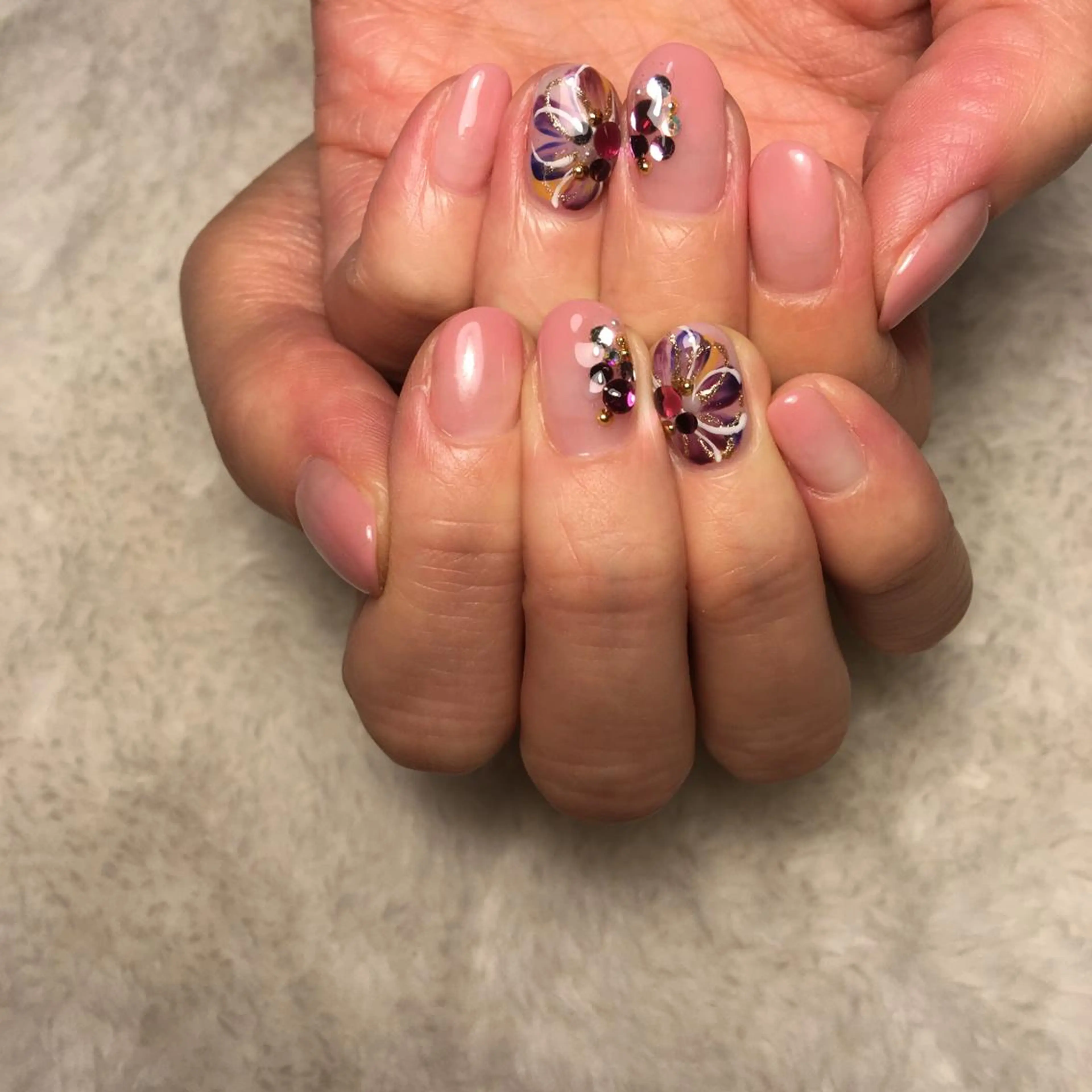 ネイル 中村 翠のネイルデザイン