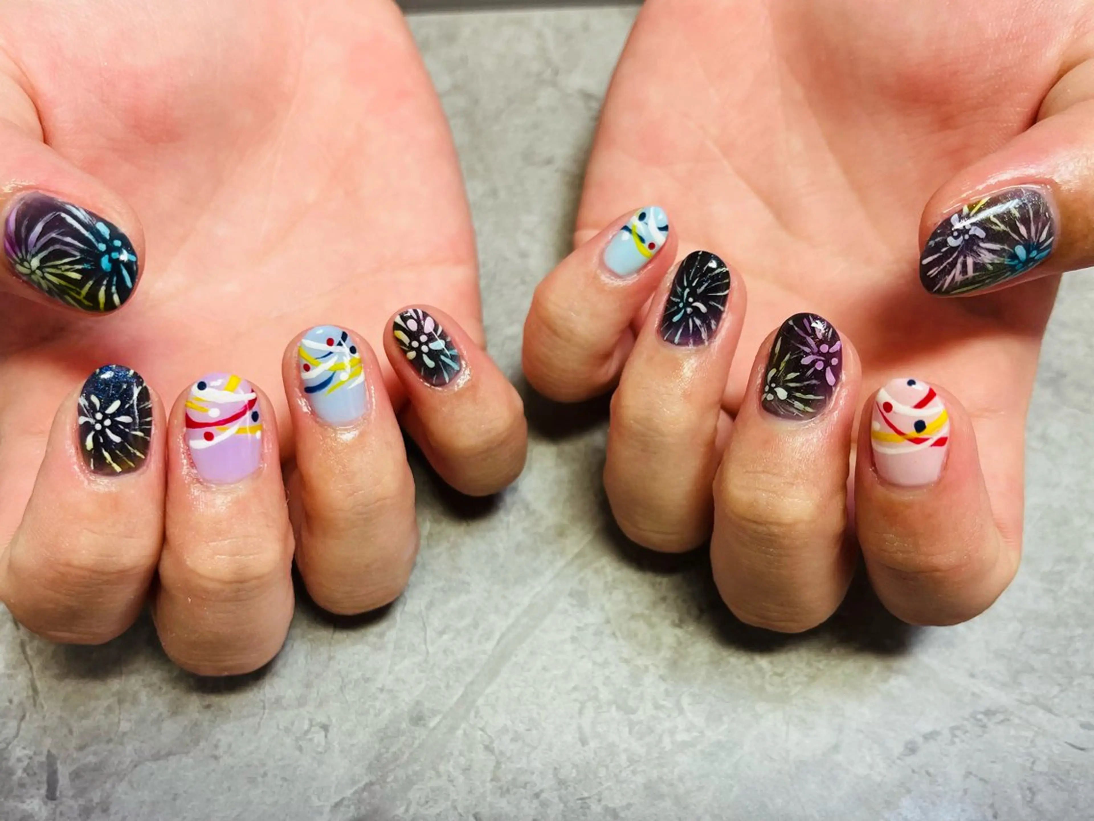 ネイル マグネットネイル 夏ネイル ハンドネイル ハンドケア Felice所属・ベテランネイル cnc  nailのネイルデザイン