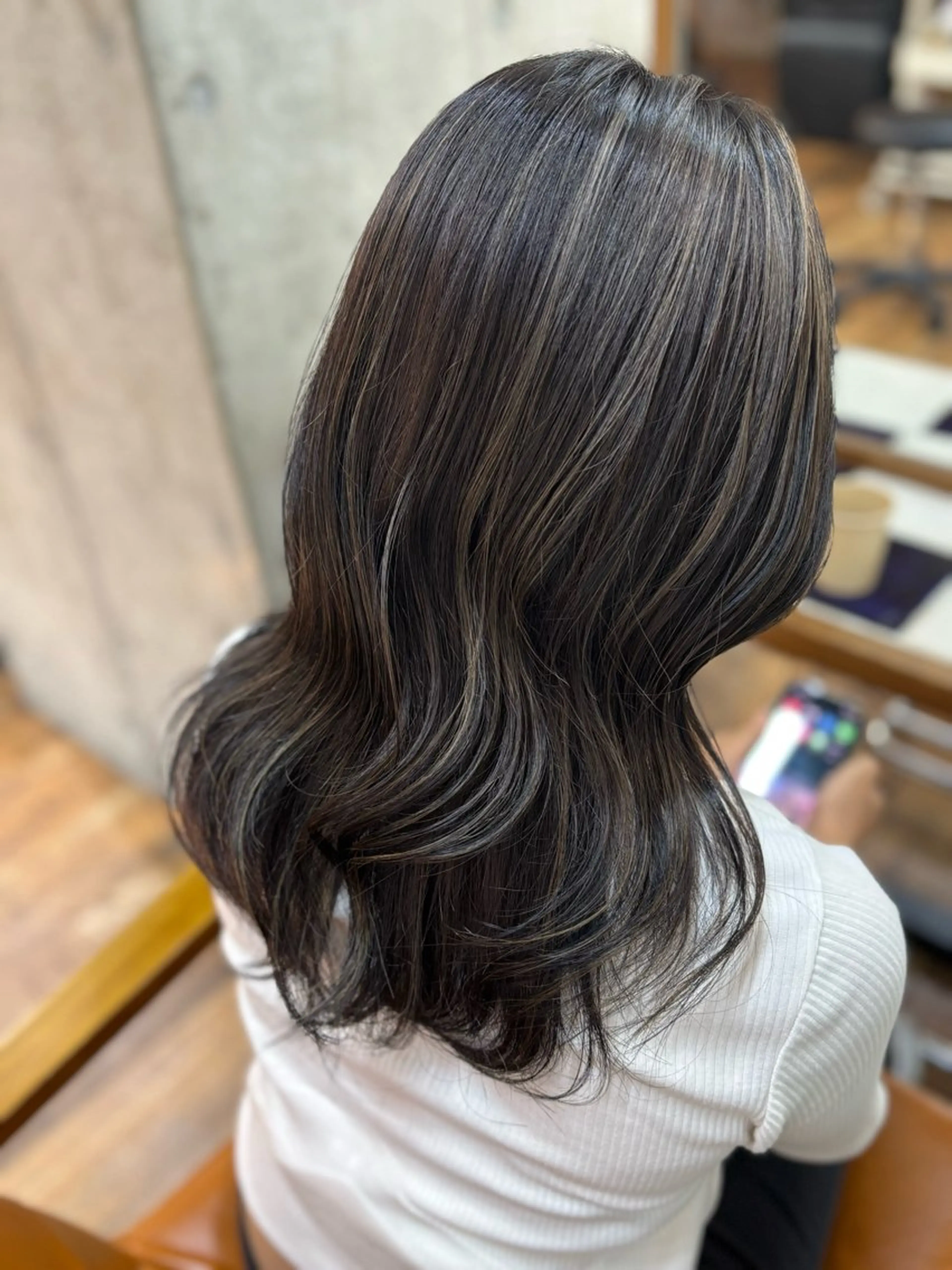 セミロング ヘアカラー ♥️ボブ/ブリーチ なしカラー/mahoのヘアスタイル