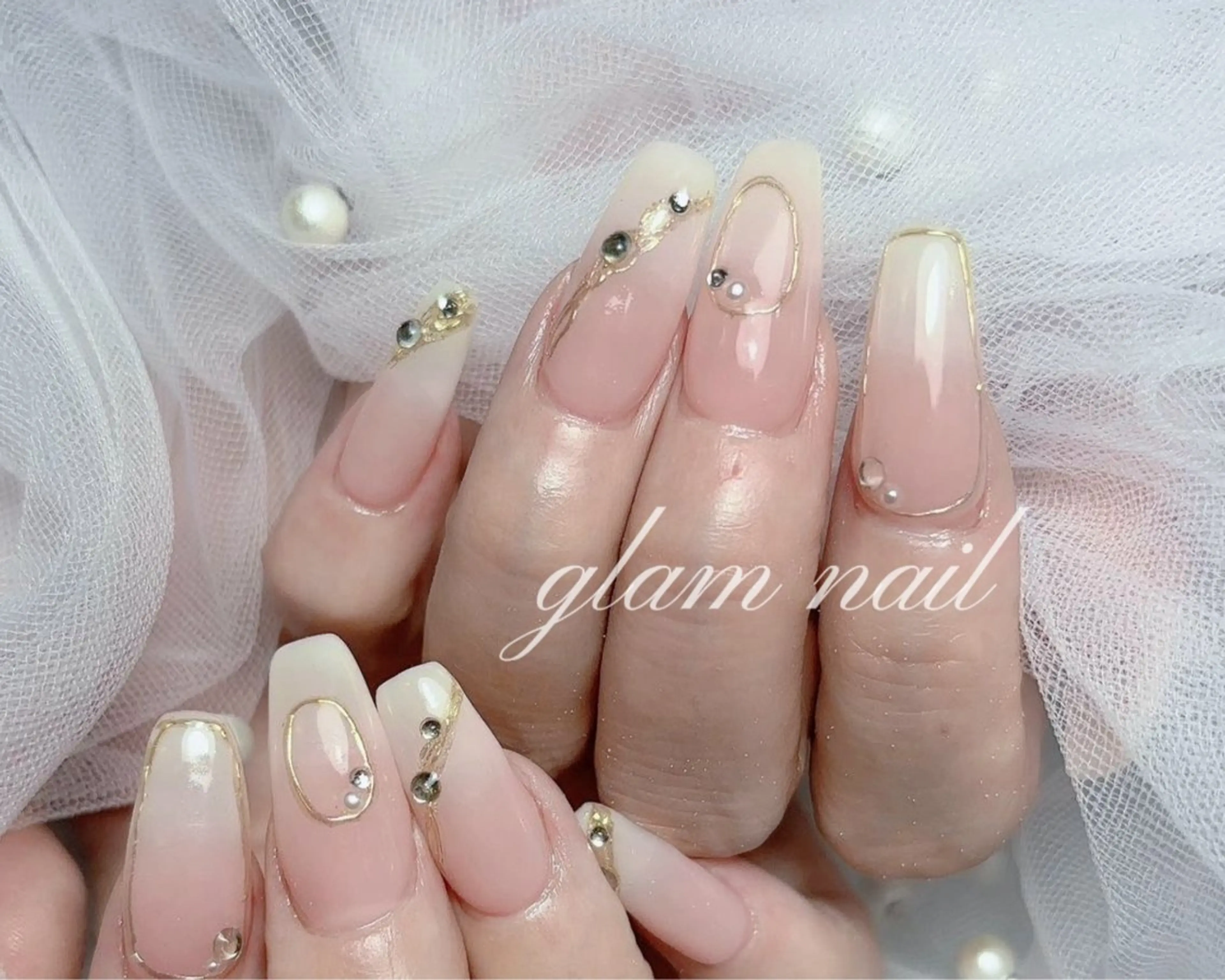 ネイル ハンドネイル エツメ💅 長さだし🎀デザインのネイルデザイン