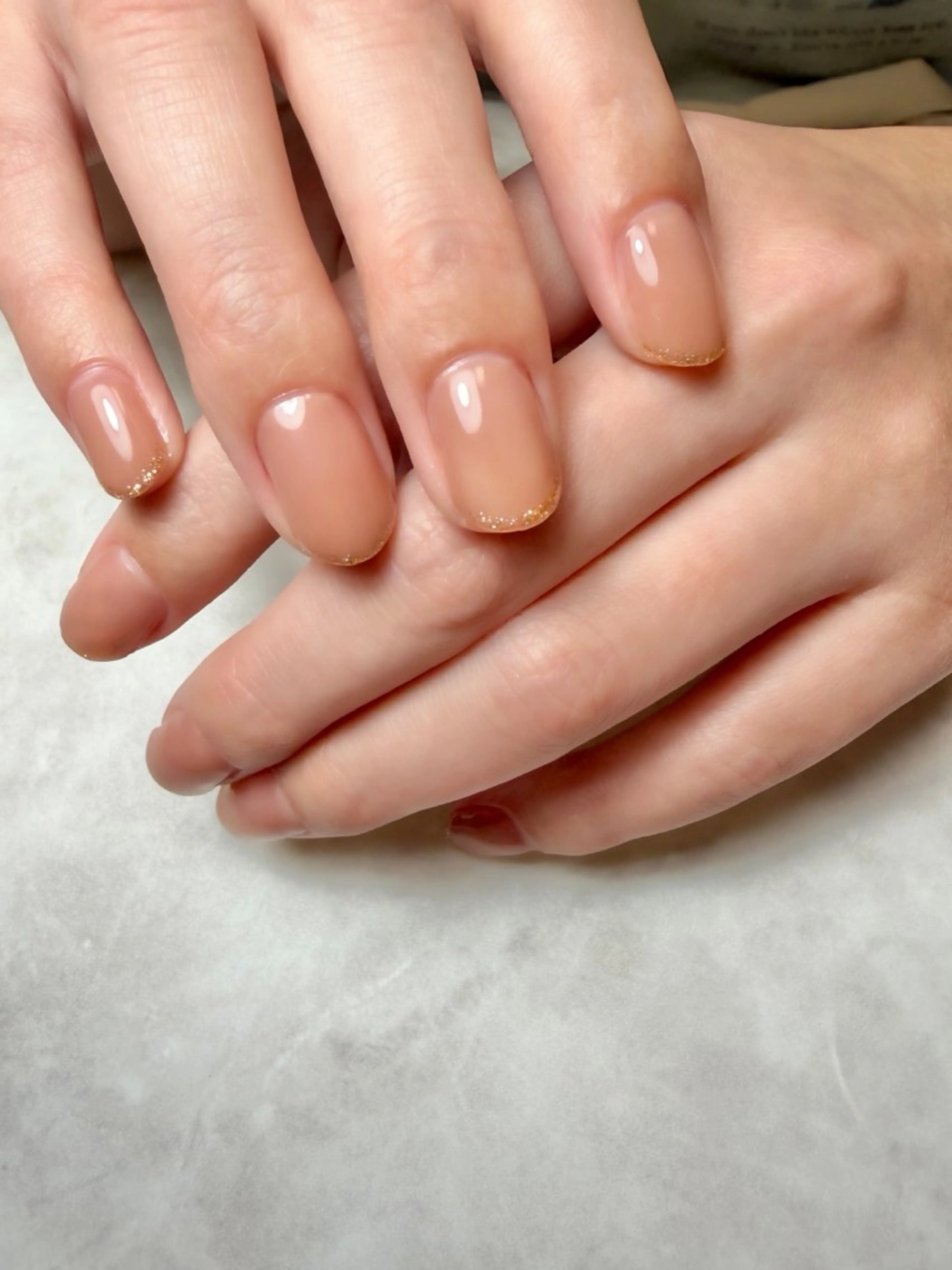 ネイル ブラウン ゴールド ラメ(グリッター) シンプルネイル ハンドネイル 岐南ネイル HATAnailのネイルデザイン