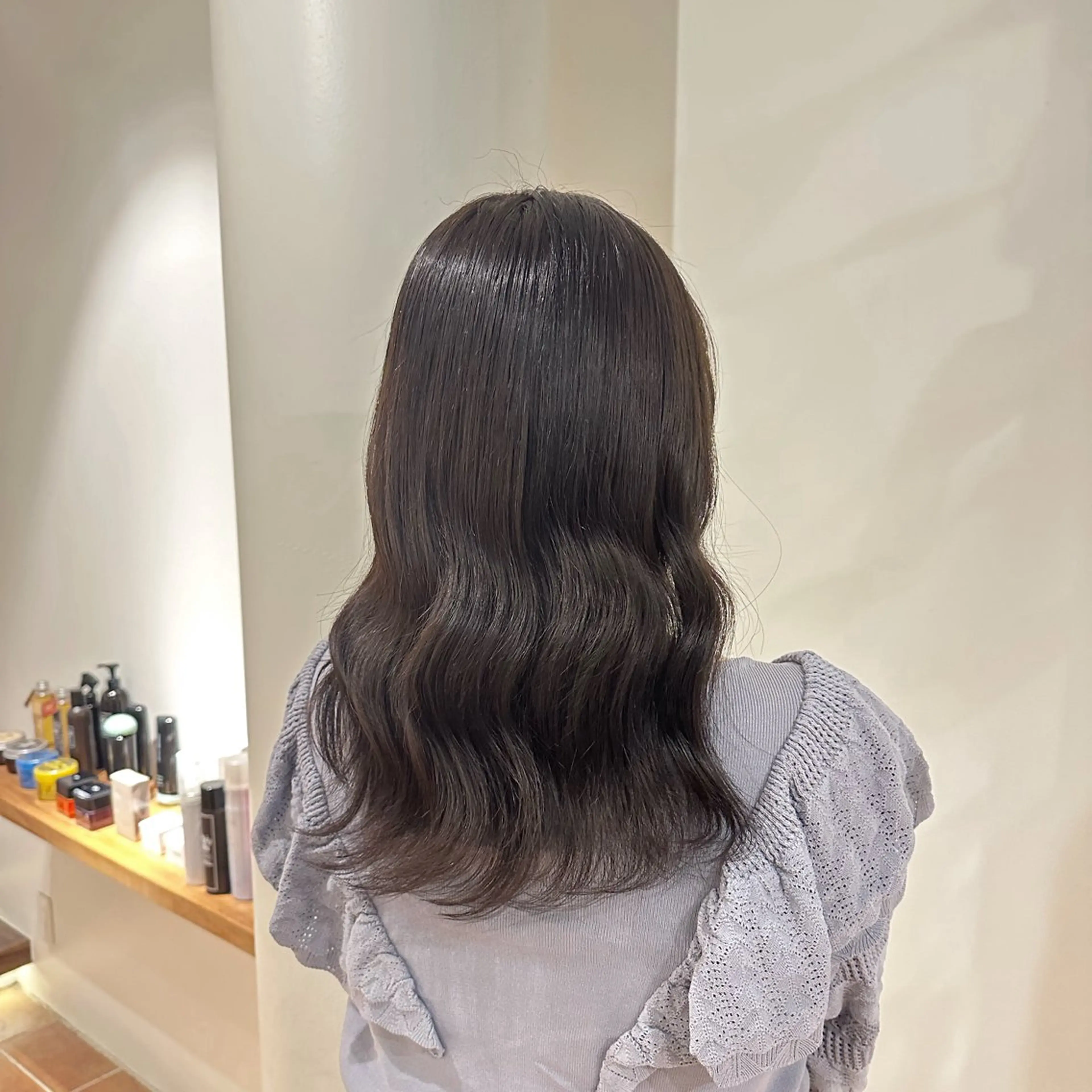 セミロング 髪質改善 トリートメント ヘアカラー トリートメント 安丸 結夏のヘアスタイル