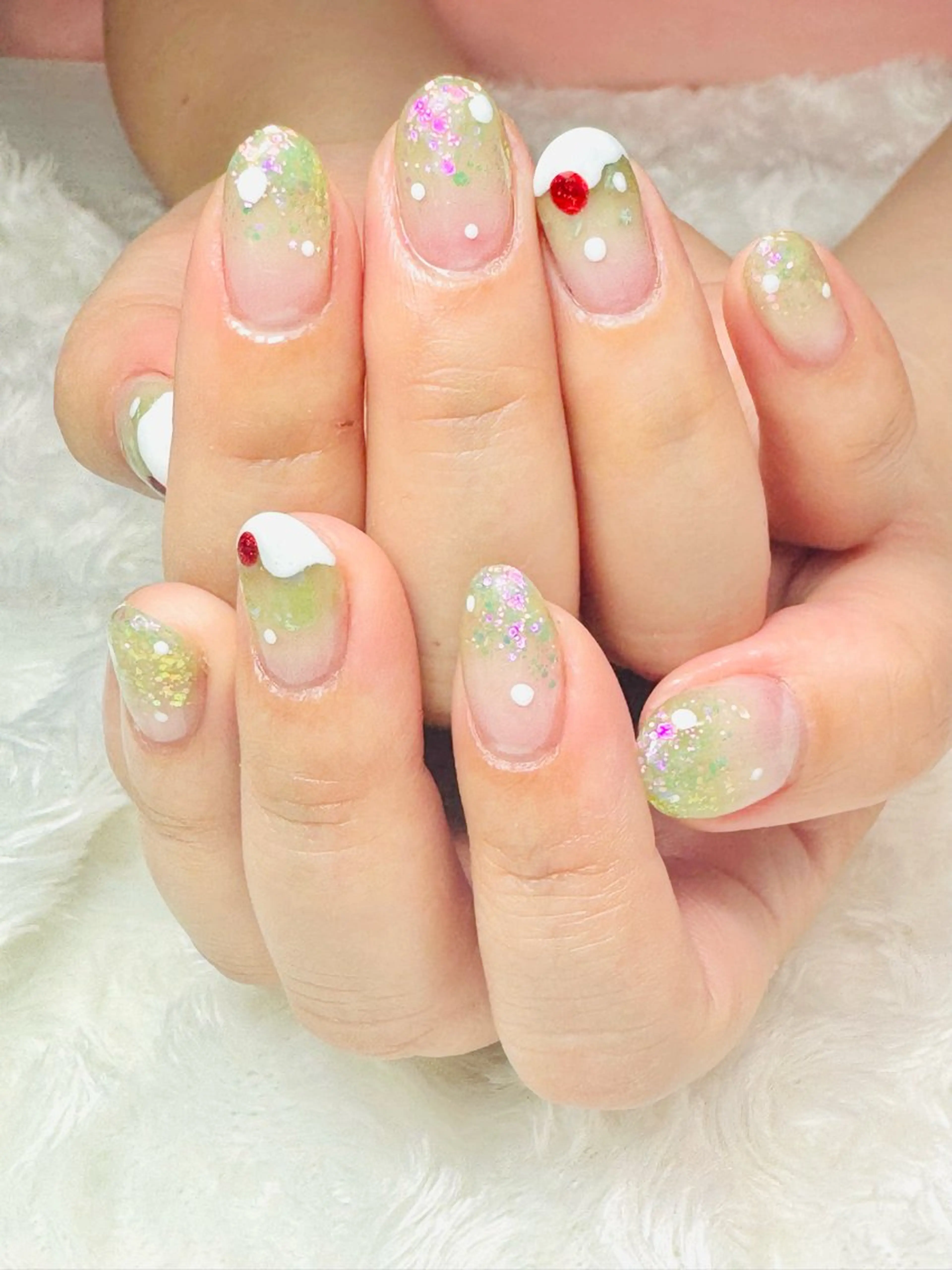 ネイル PECO. NAILSALONのネイルデザイン