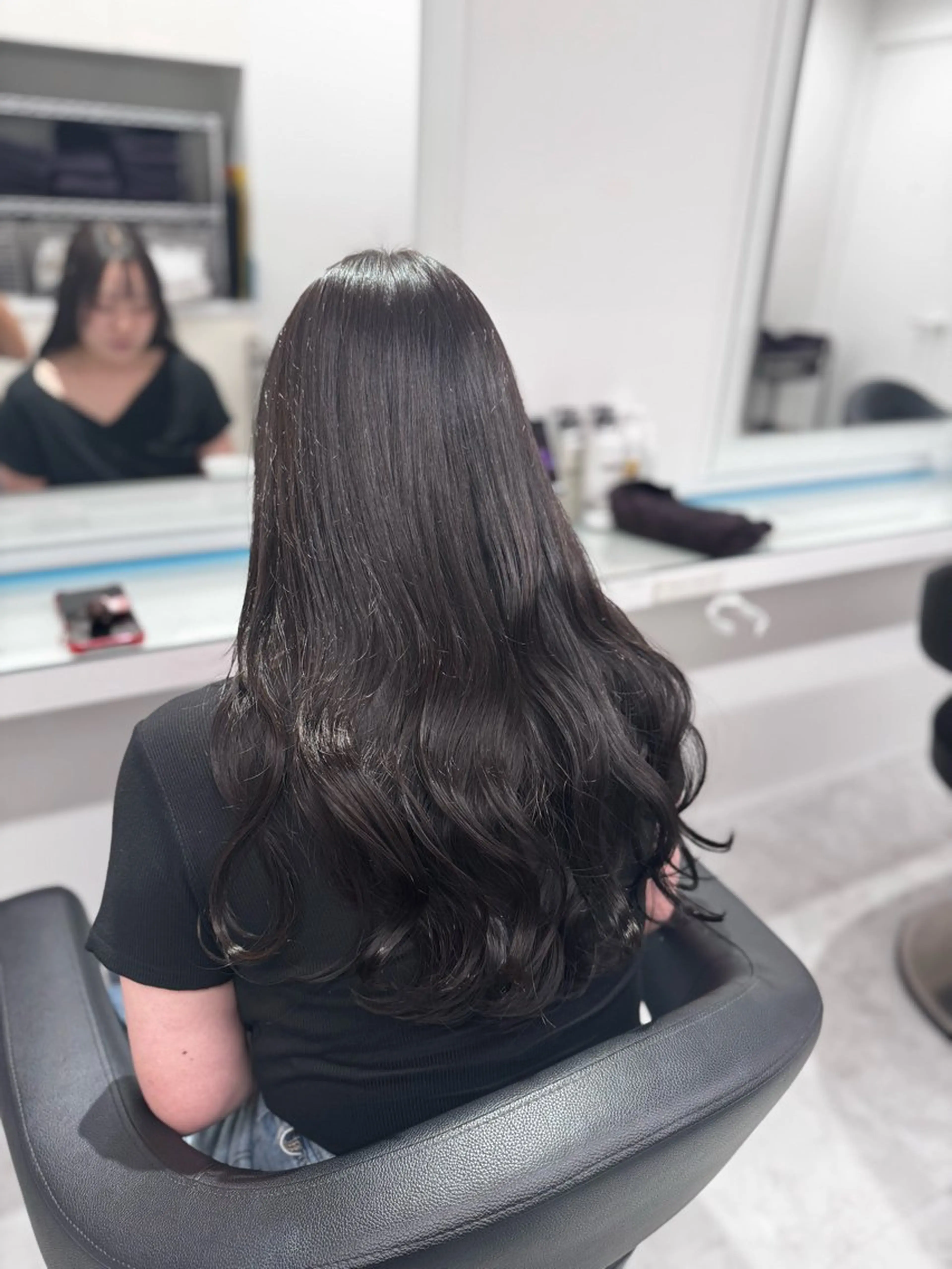 ロング カラー ヘアアレンジ カット ヘアカラー ヘアセット 透け上品ハイトーン 職人ゆうと🤍のヘアスタイル