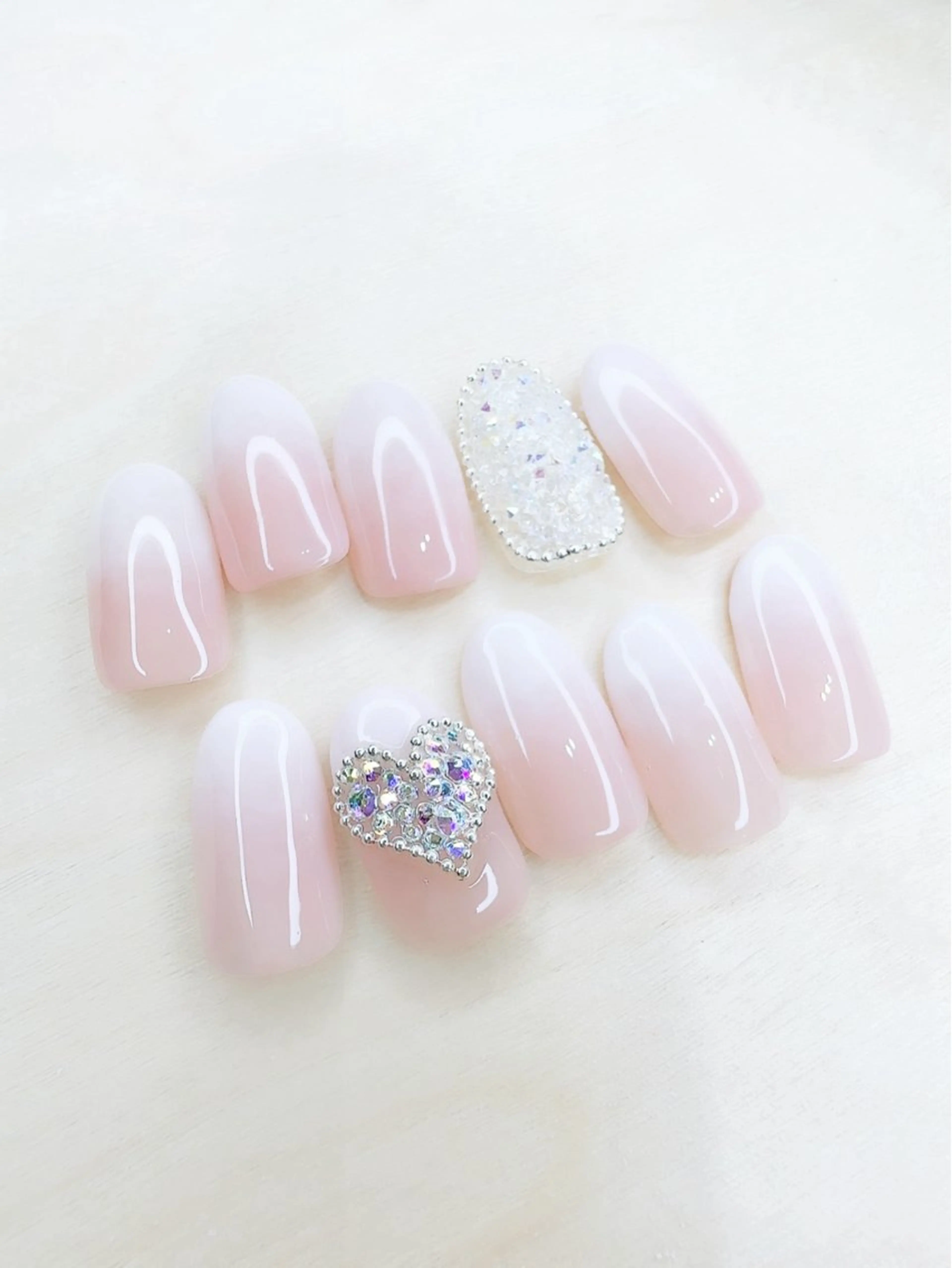 ネイル ハンドネイル en nail MEGUMIのネイルデザイン