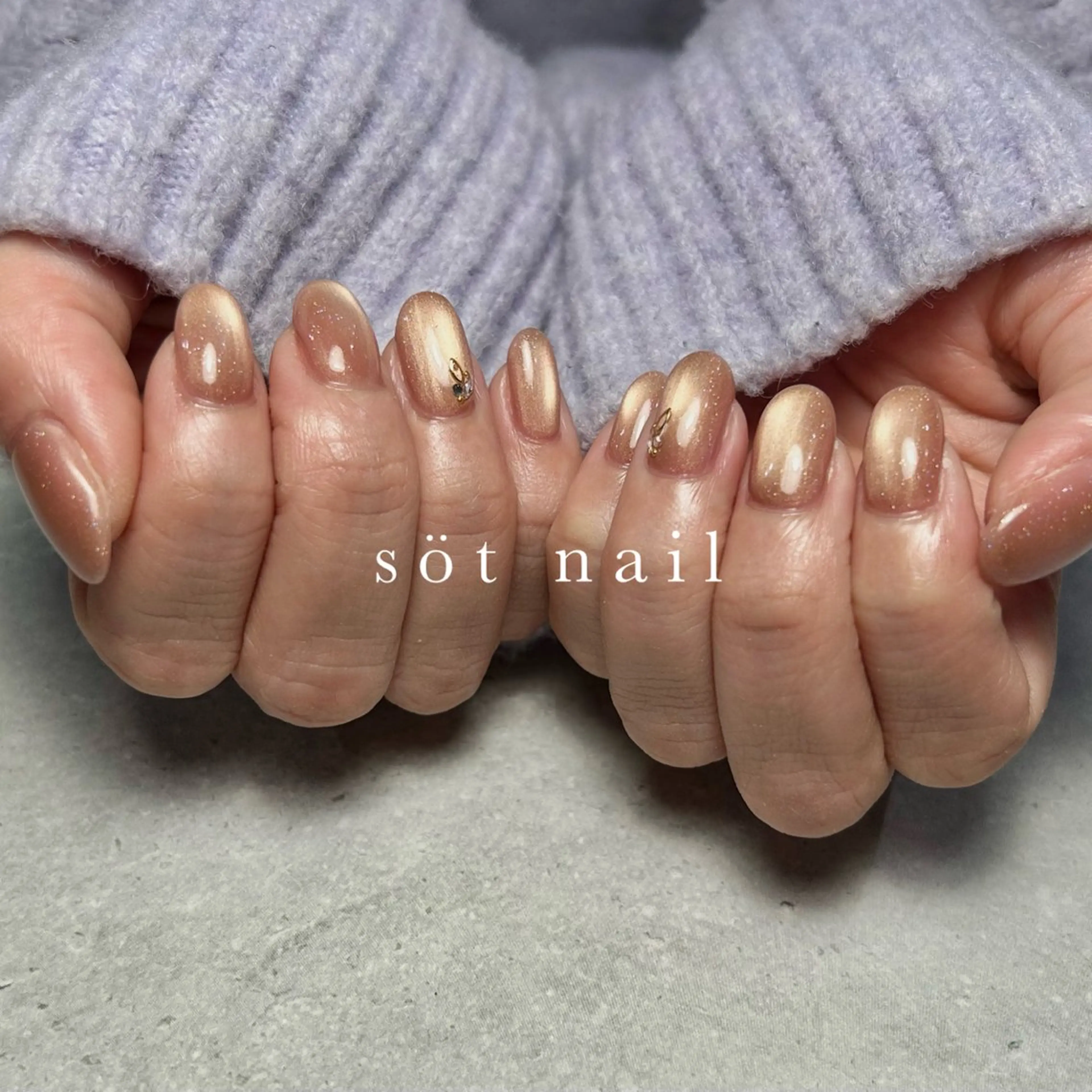 ネイル ストーンネイル ハンドネイル söt nail所属・岡田 恵美のネイルデザイン