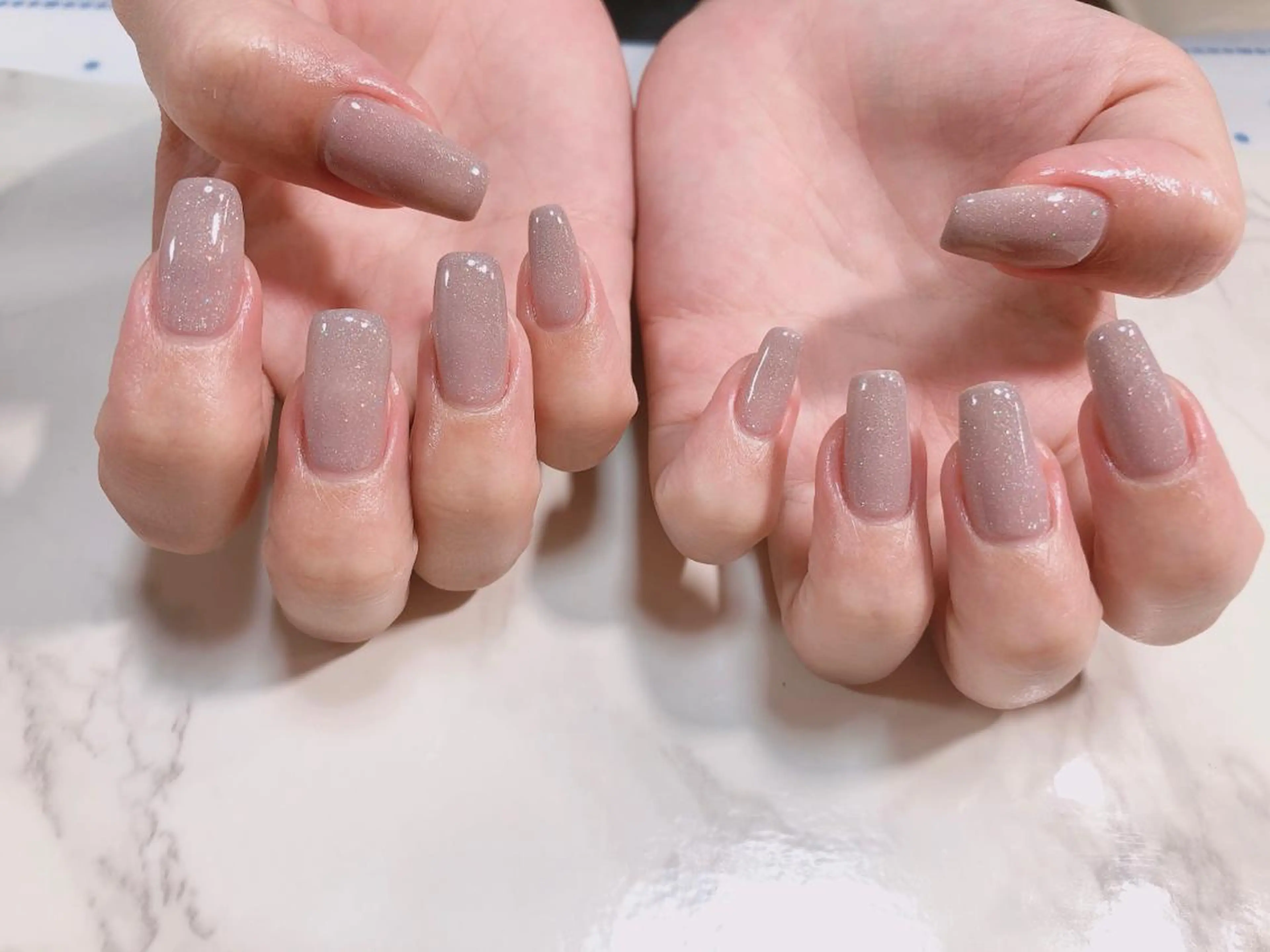 ネイル ジェルネイル Regaro i.sのネイルデザイン