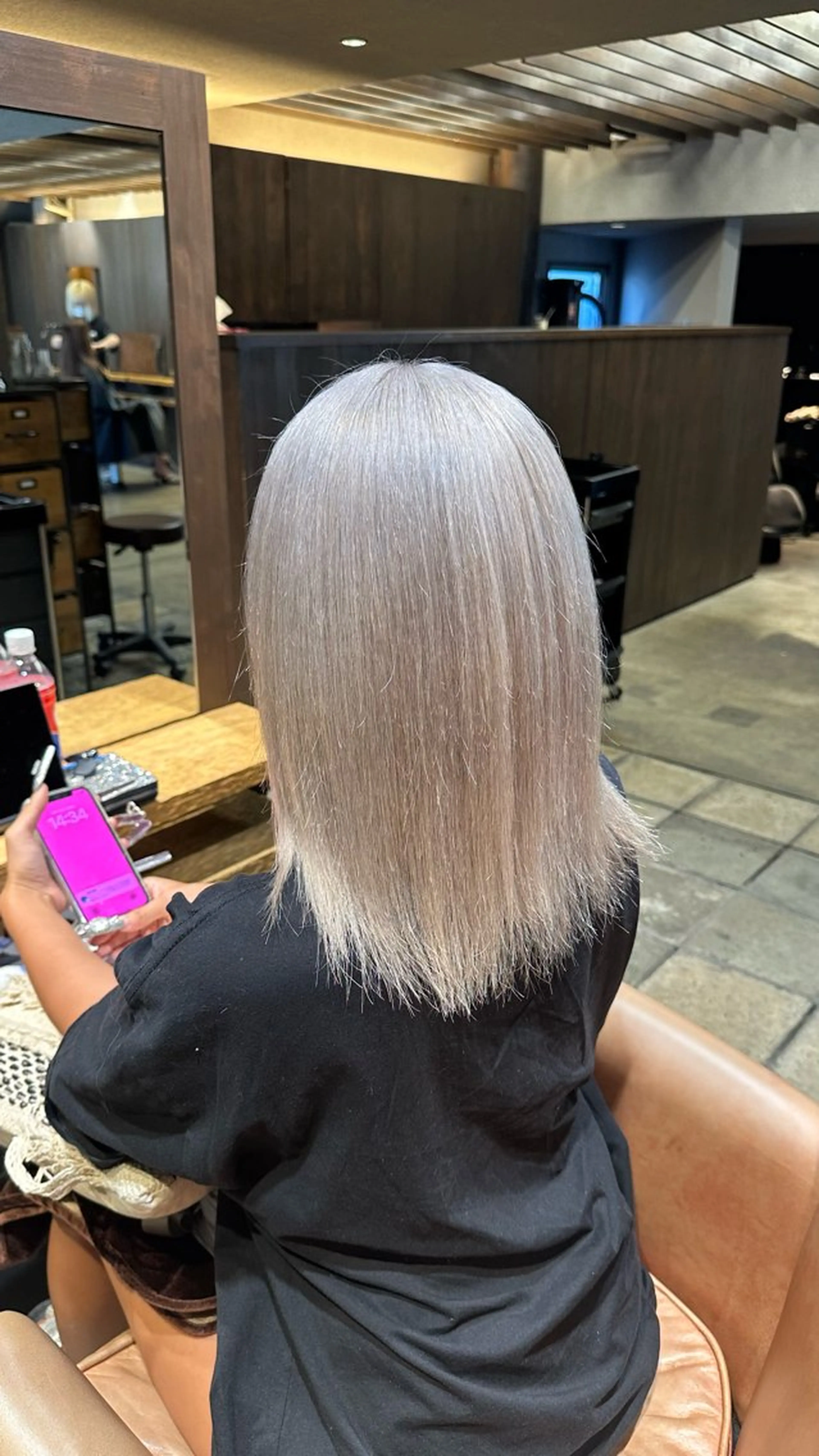 カラー 朝斗/ブリーチなし ・Wカラー・エクステのヘアスタイル