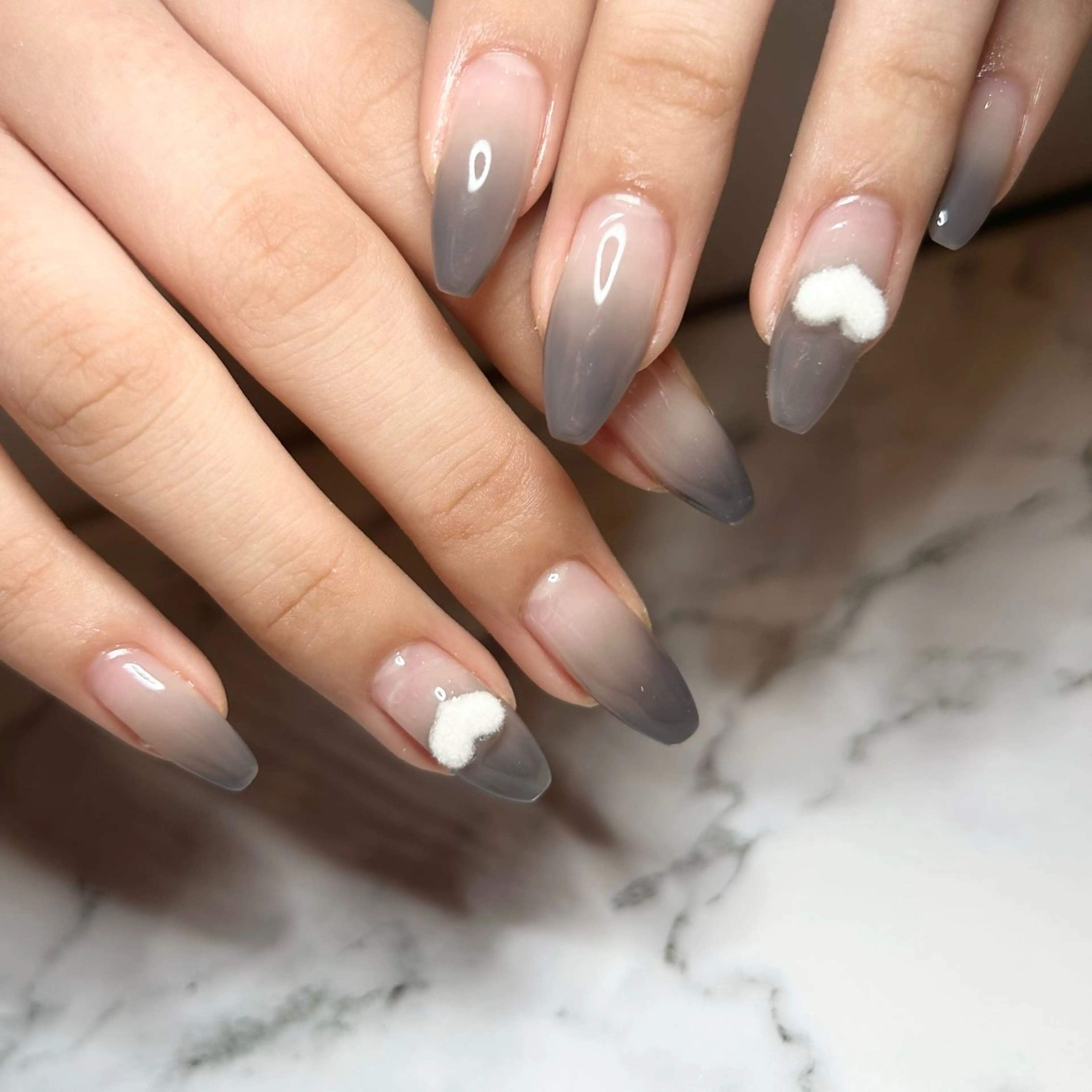 ネイル ハンドネイル ハンドケア she nail studio所属・パラジェル/スカルプ salonOerbaのネイルデザイン