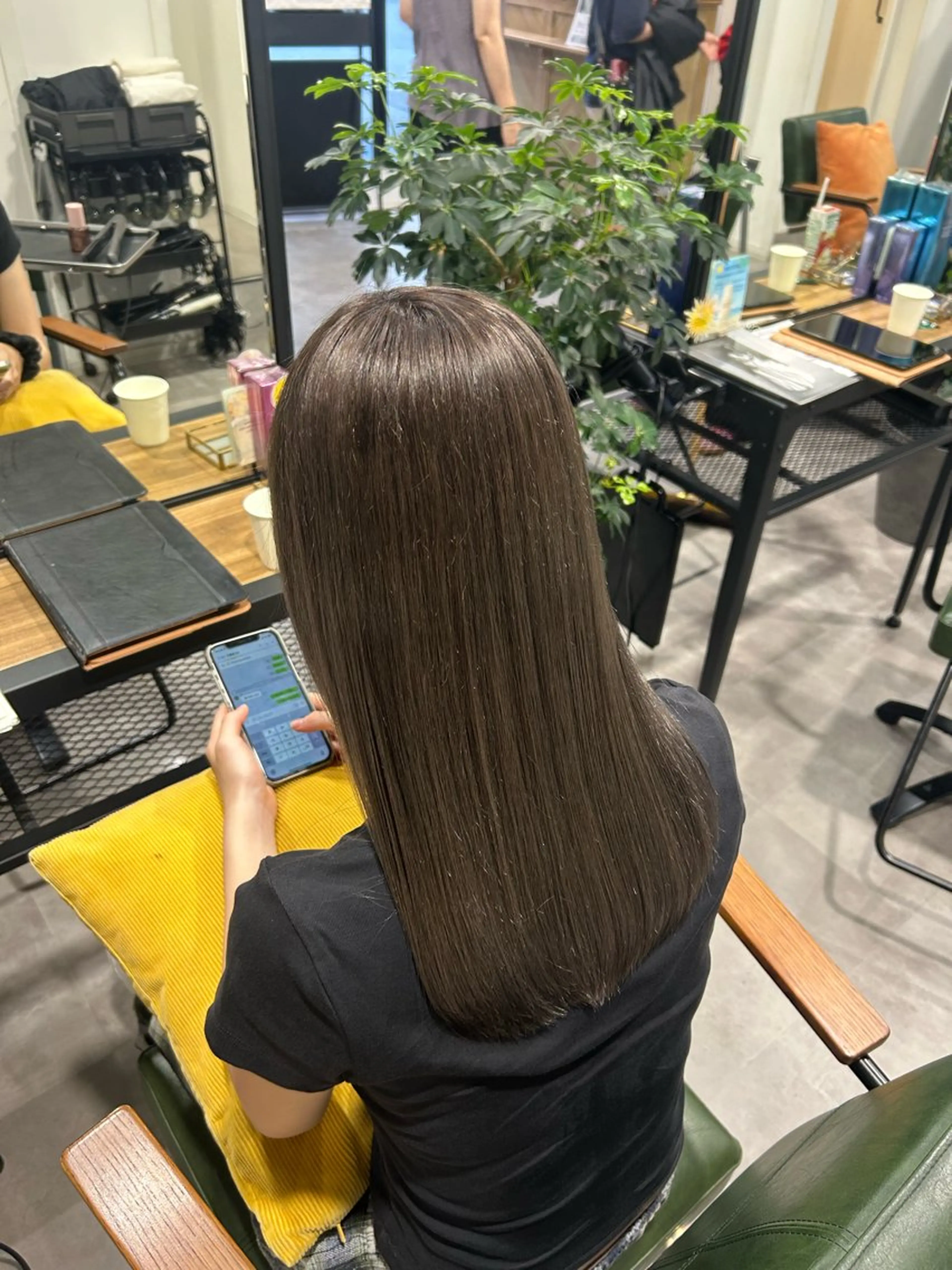 カラー kanae🫧 ｜透明感カラー｜平尾のヘアスタイル