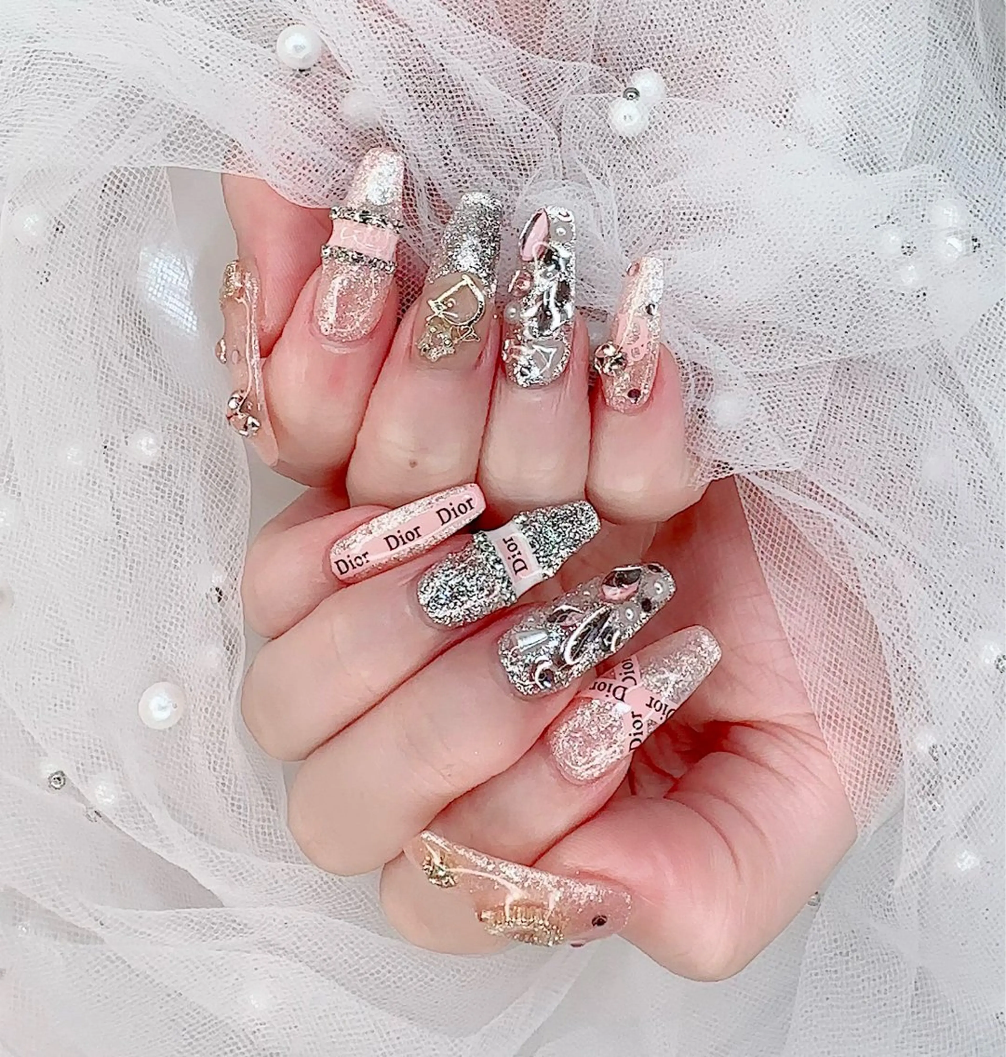 ネイル R salonのネイルデザイン