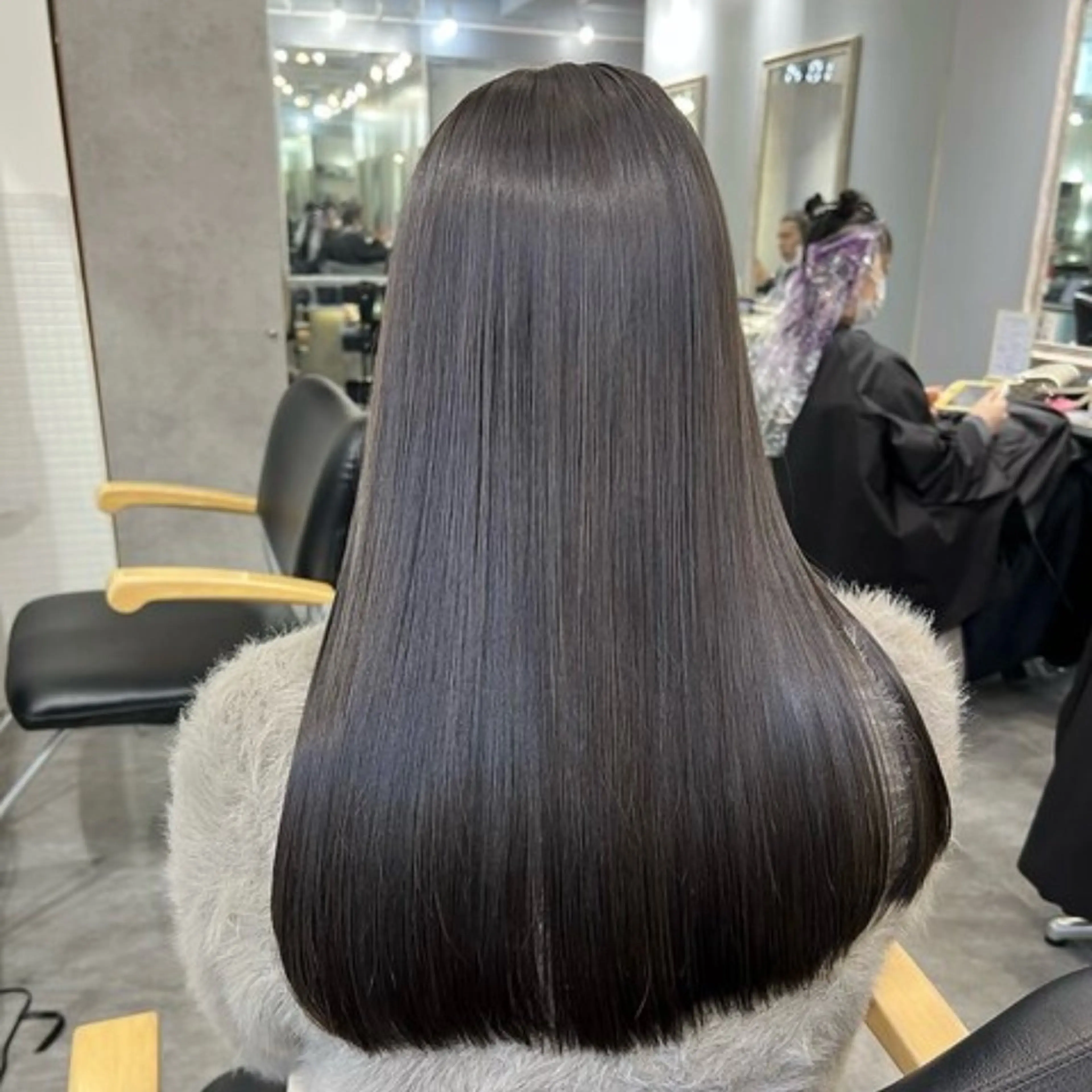 セミロング 💖ダブルカラー/ ケアカラー/レナ💖のヘアスタイル