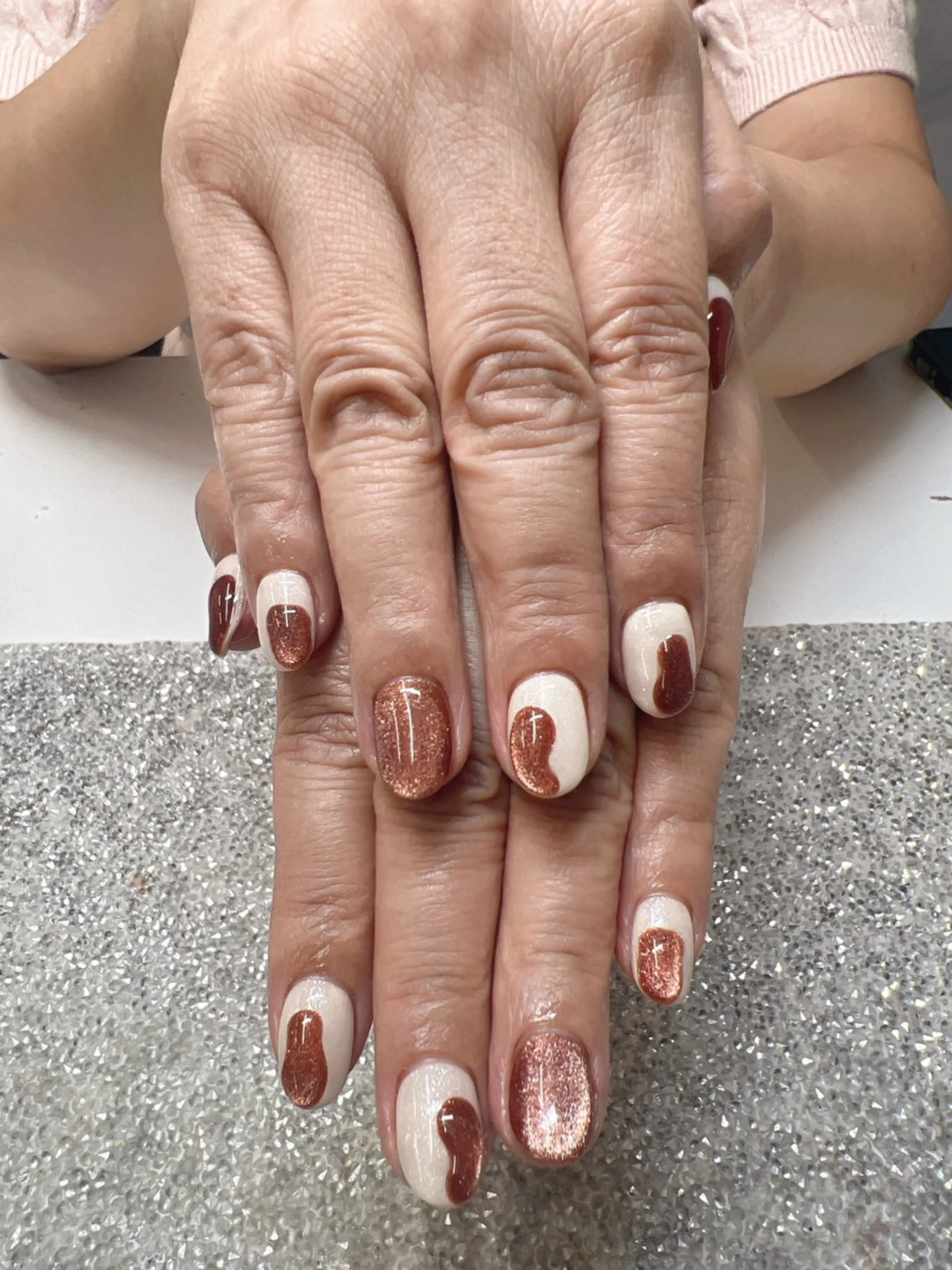 ネイル Guarendo錦糸町店所属・ガレンドウ 白澤 愛子のネイルデザイン