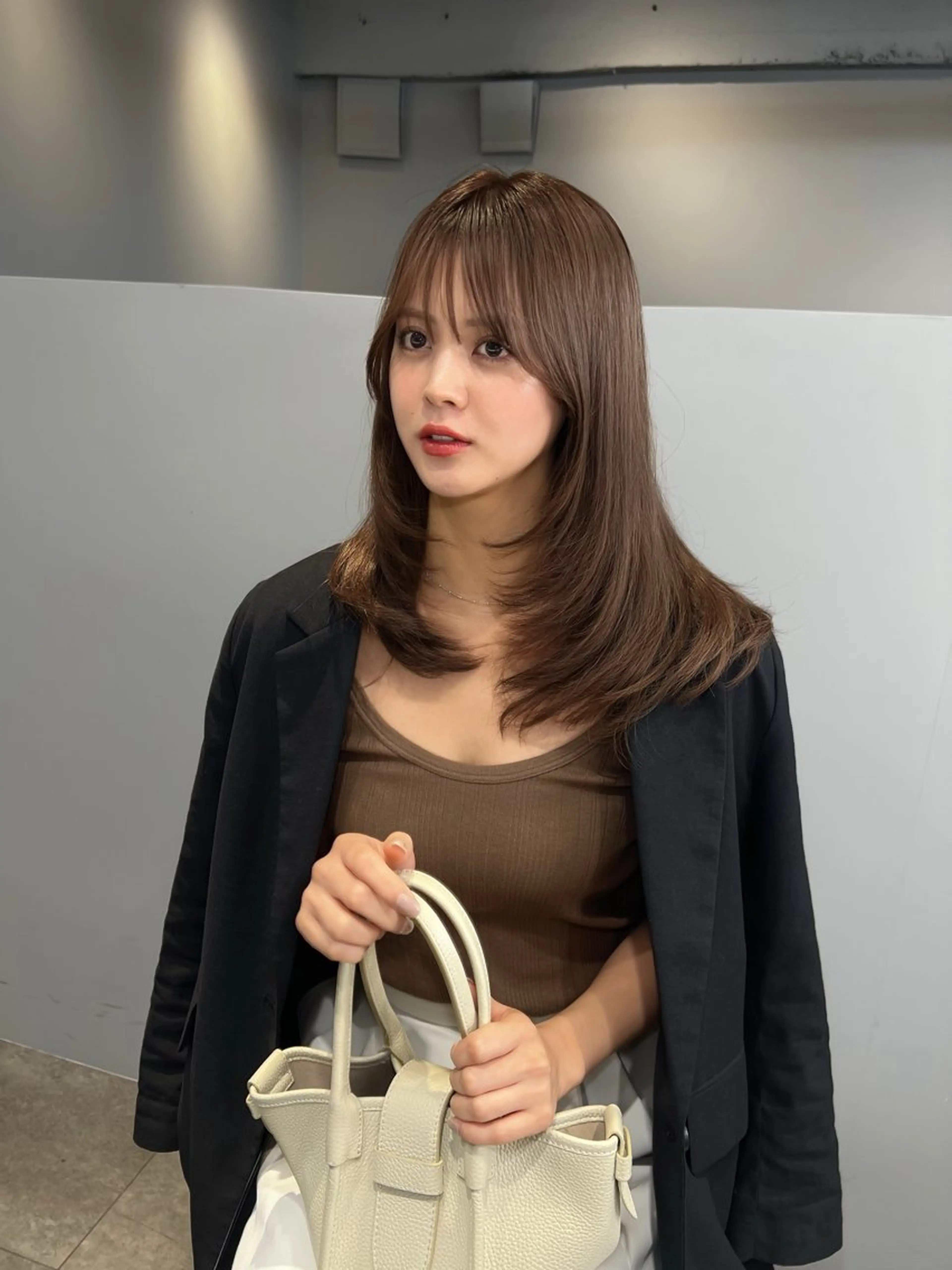 セミロング カラー カット ヘアカラー トリートメント ヘッドスパ ヘアセット 柔らかブラウン/顔周 りレイヤー♡ユウシのヘアスタイル