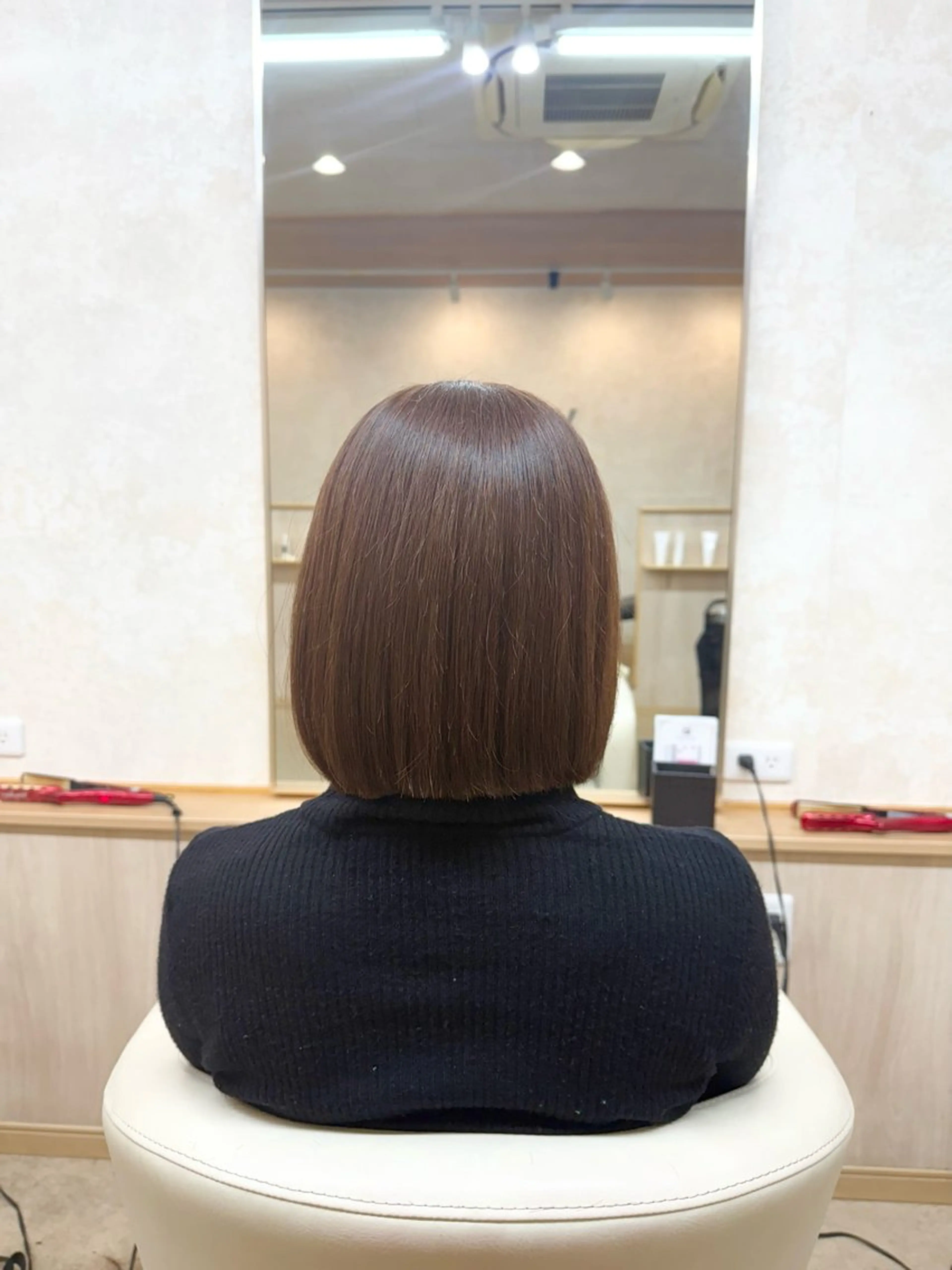 切りっぱなしボブカット➕ワンカラー🥣➕4ステップトリートメント✨️の写真