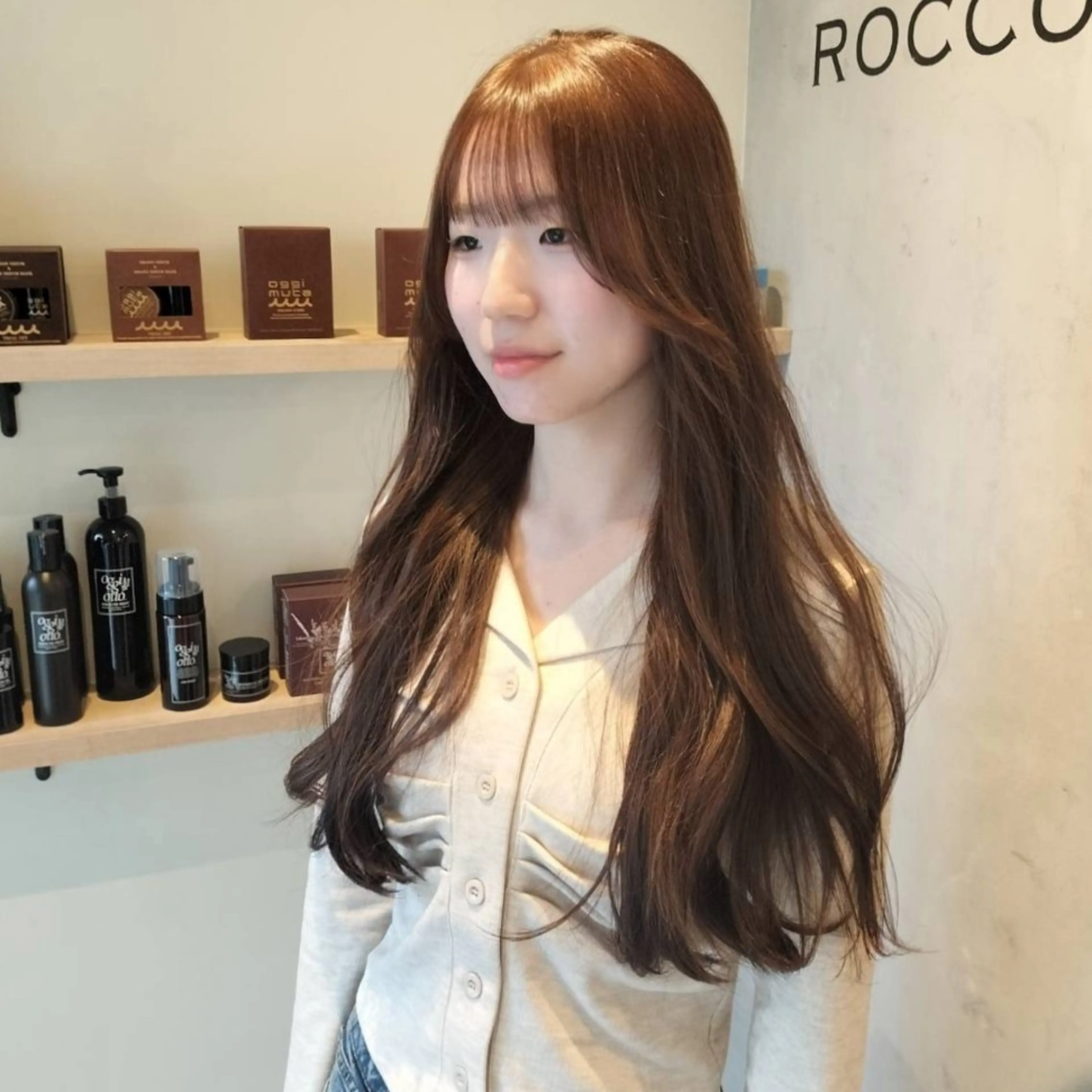 カラー HINAKO/ ROCCOのヘアスタイル