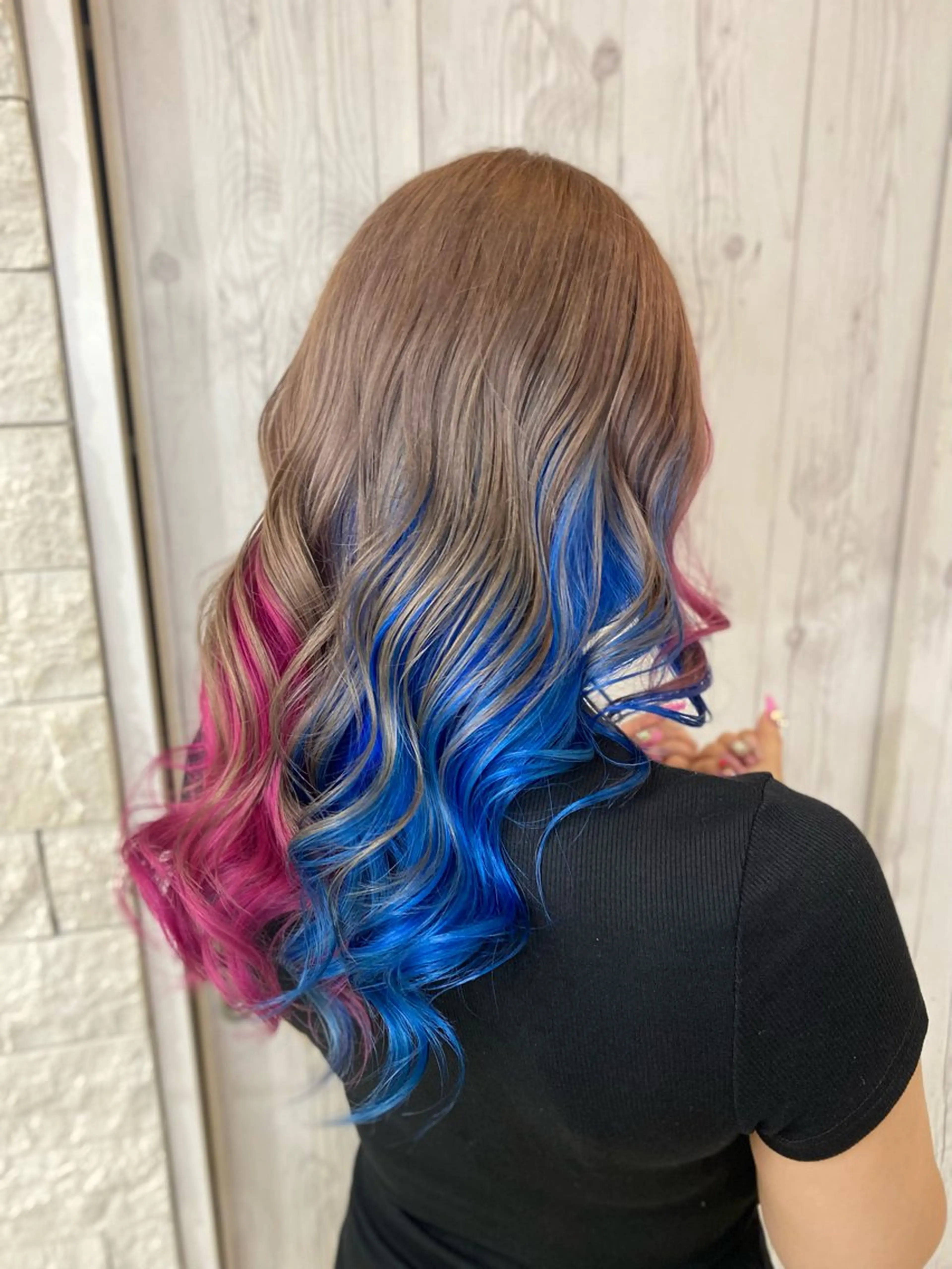 セミロング ヘアカラー ゆぴ☾‪/推しカラー /ハイトーンのヘアスタイル