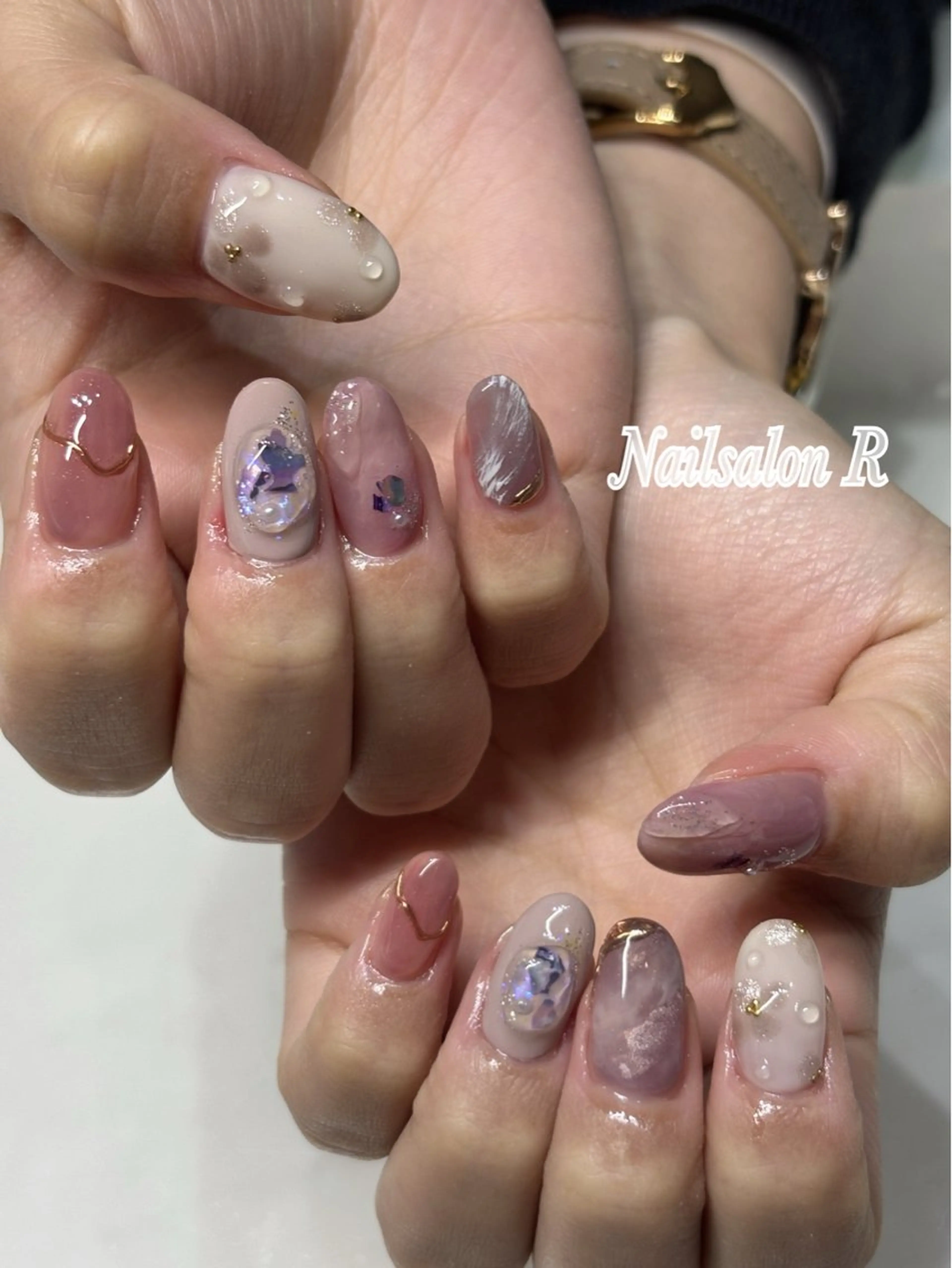 ネイル Nailsalon Ｒ《喜多見3分》のネイルデザイン