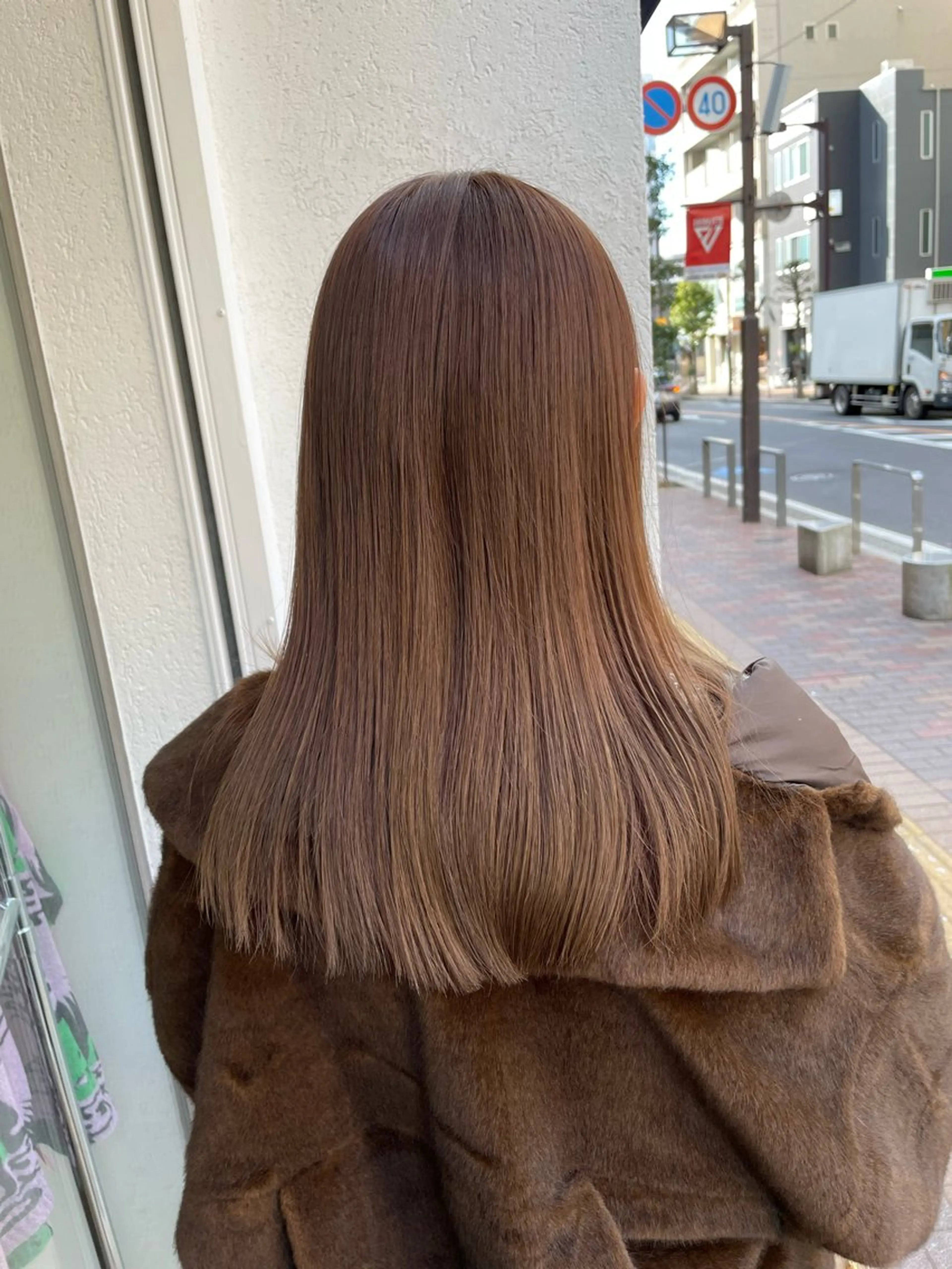 セミロング カラー カット ヘアカラー トリートメント CoCooN Hiromiのヘアスタイル