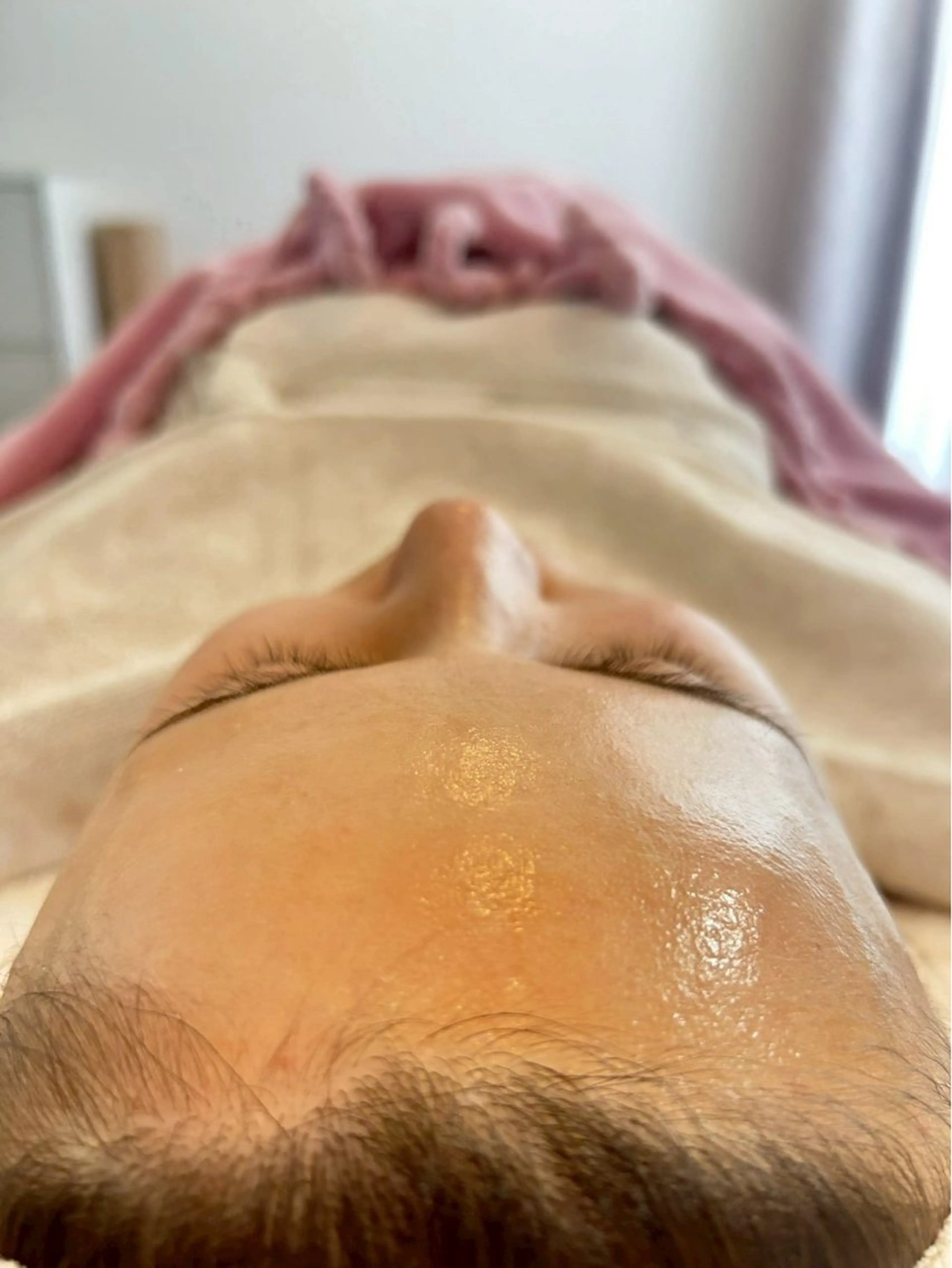 エステ ハーブ&艶肌ワックス re:proのエステ・リラクイメージ