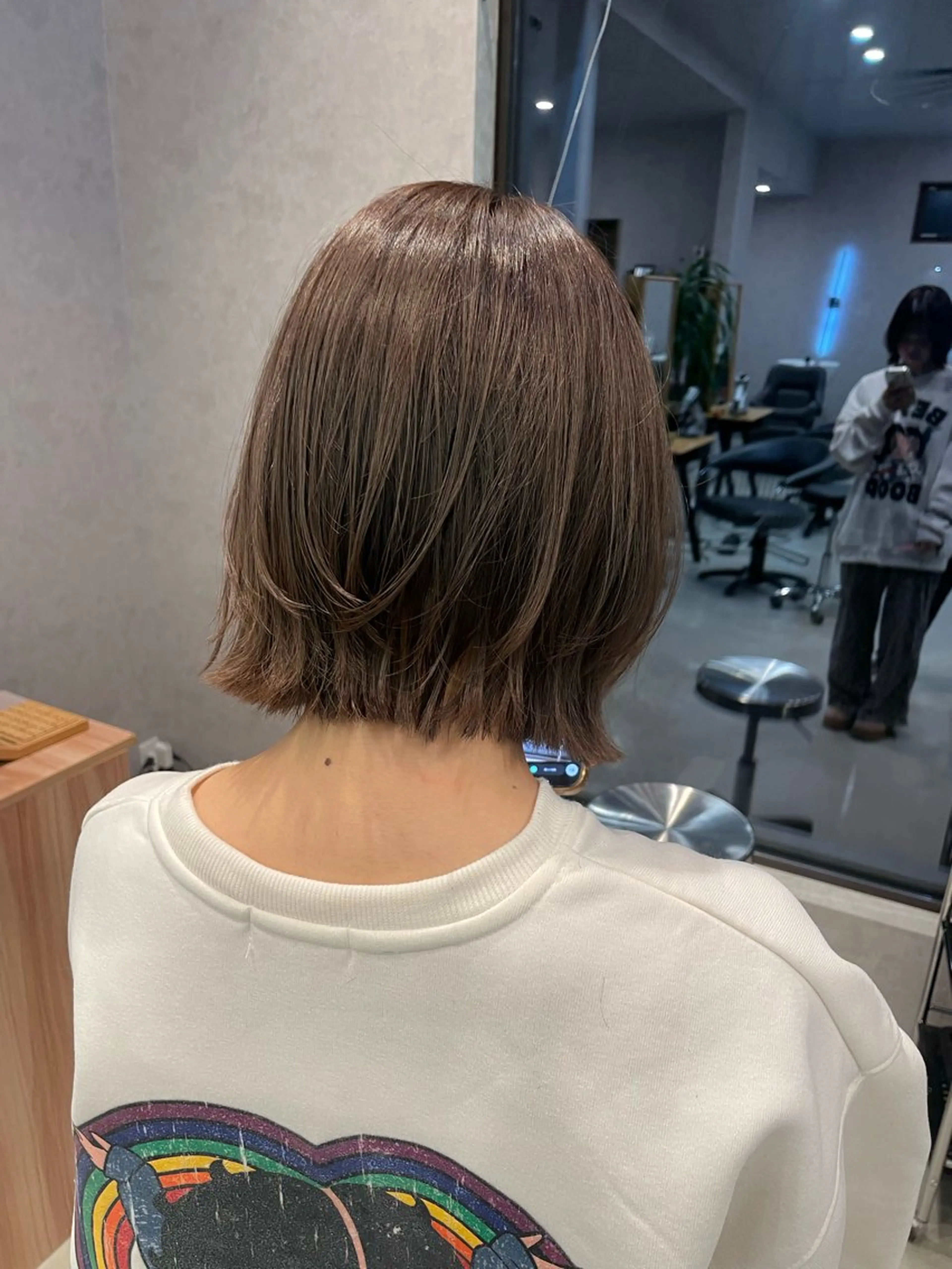 ショート ヘアカラー 透明カラー/レイヤー misaki °＊のヘアスタイル