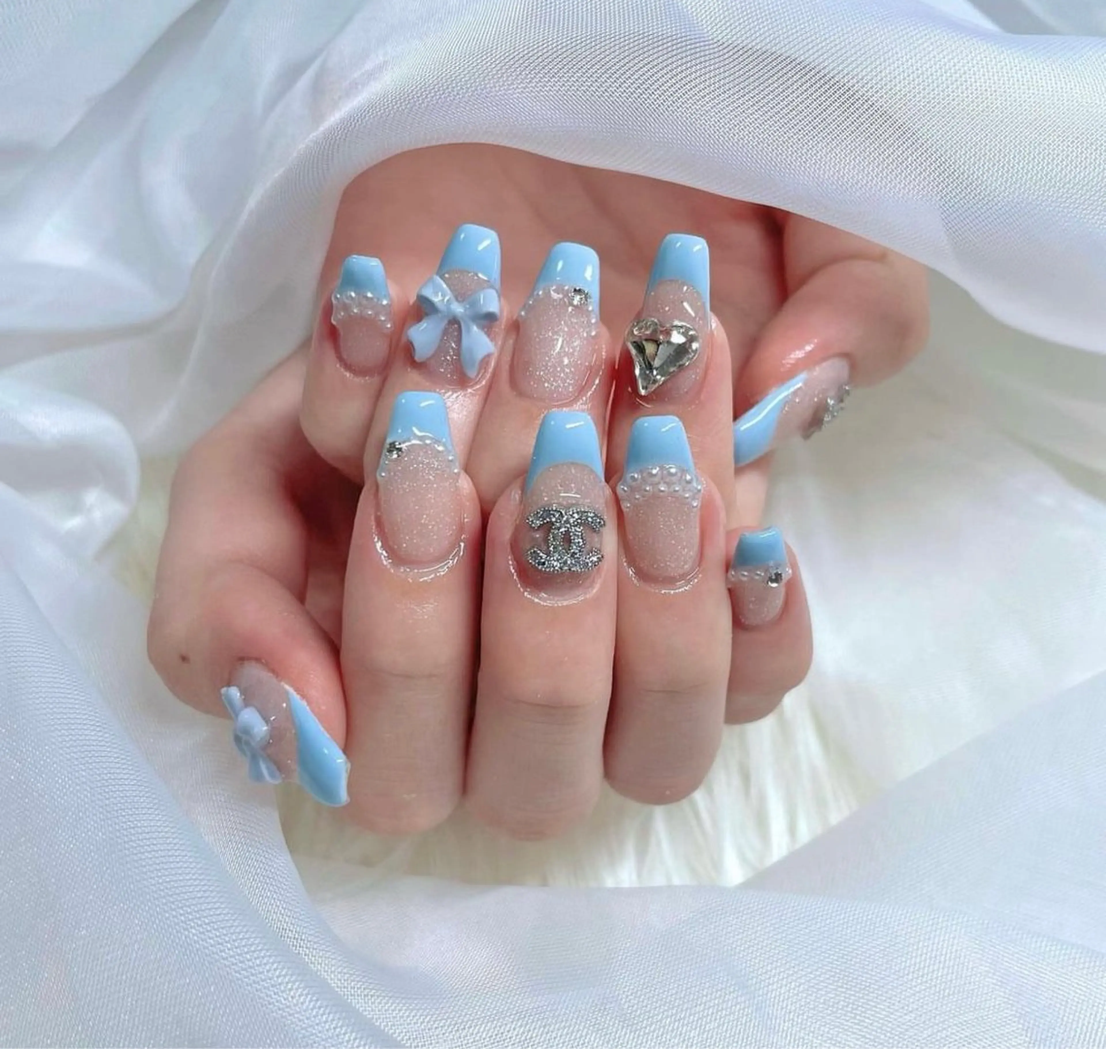 ネイル ハンドネイル Sii nail 🤍SAKIのネイルデザイン