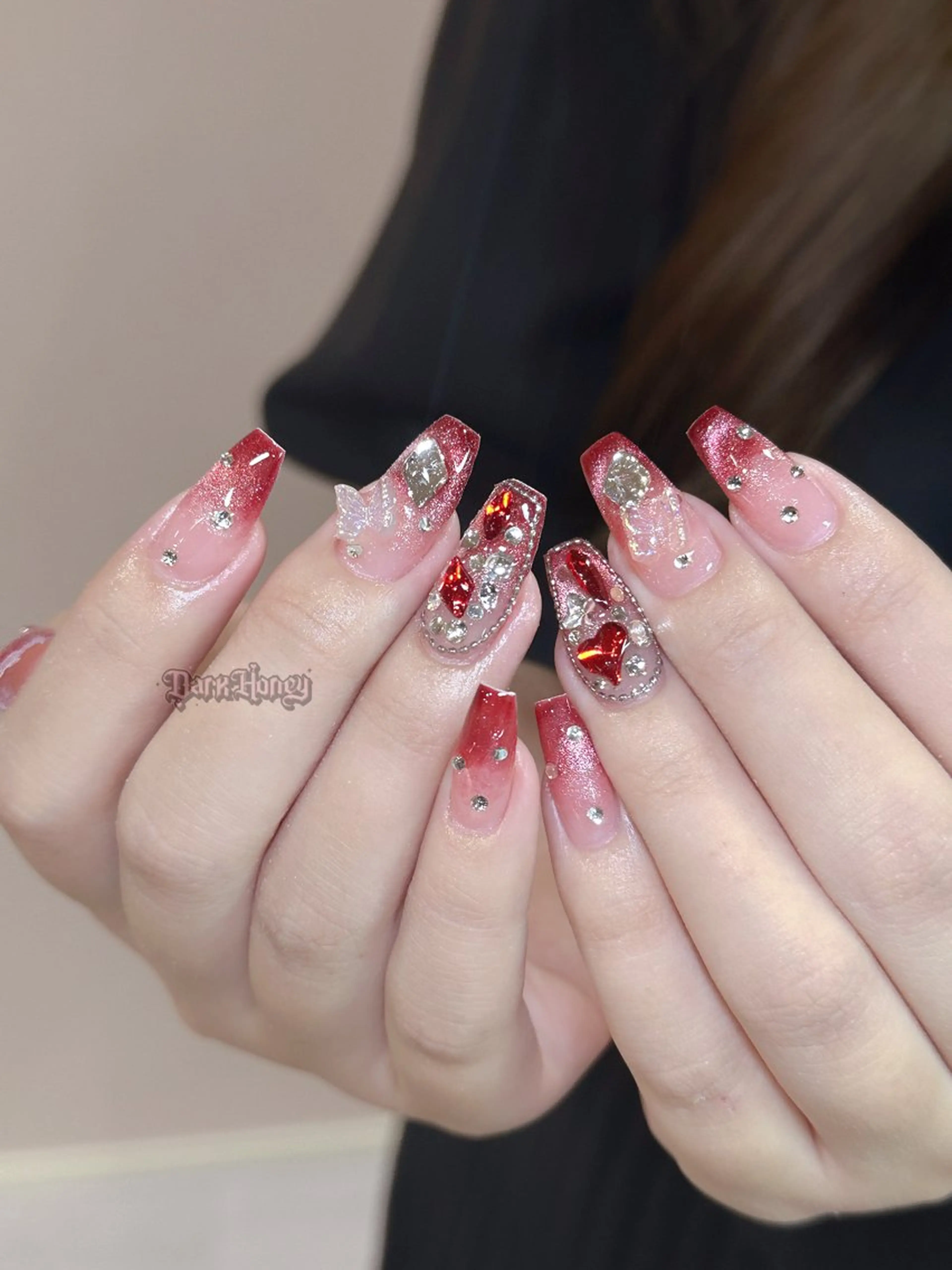 ネイル ハンドネイル ハンドケア DarkHoney 池袋店のネイルデザイン