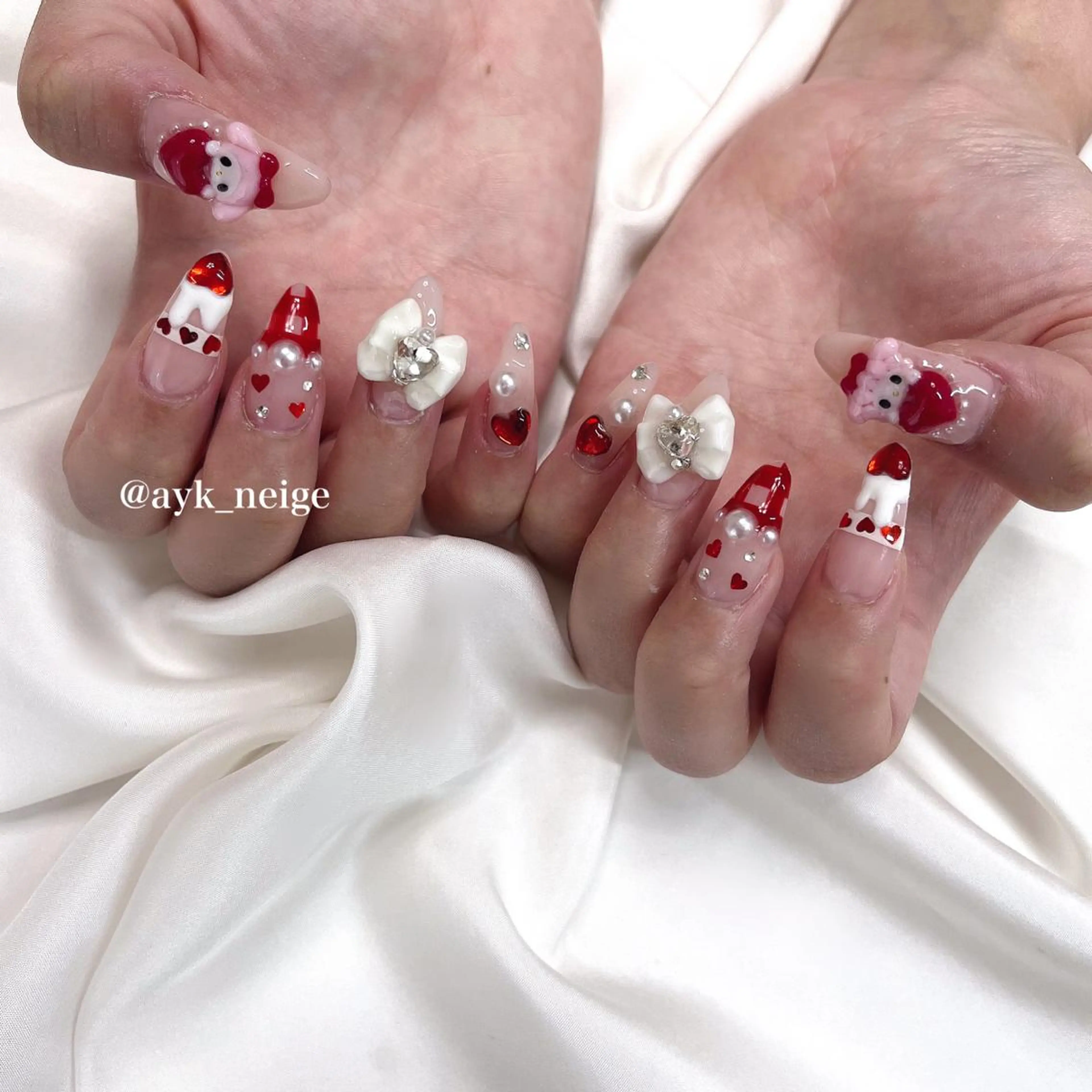 ネイル チークネイル フットネイル フレンチネイル ガラスフレンチ グラデーション n'eige nail所属・大谷 綾香のネイルデザイン