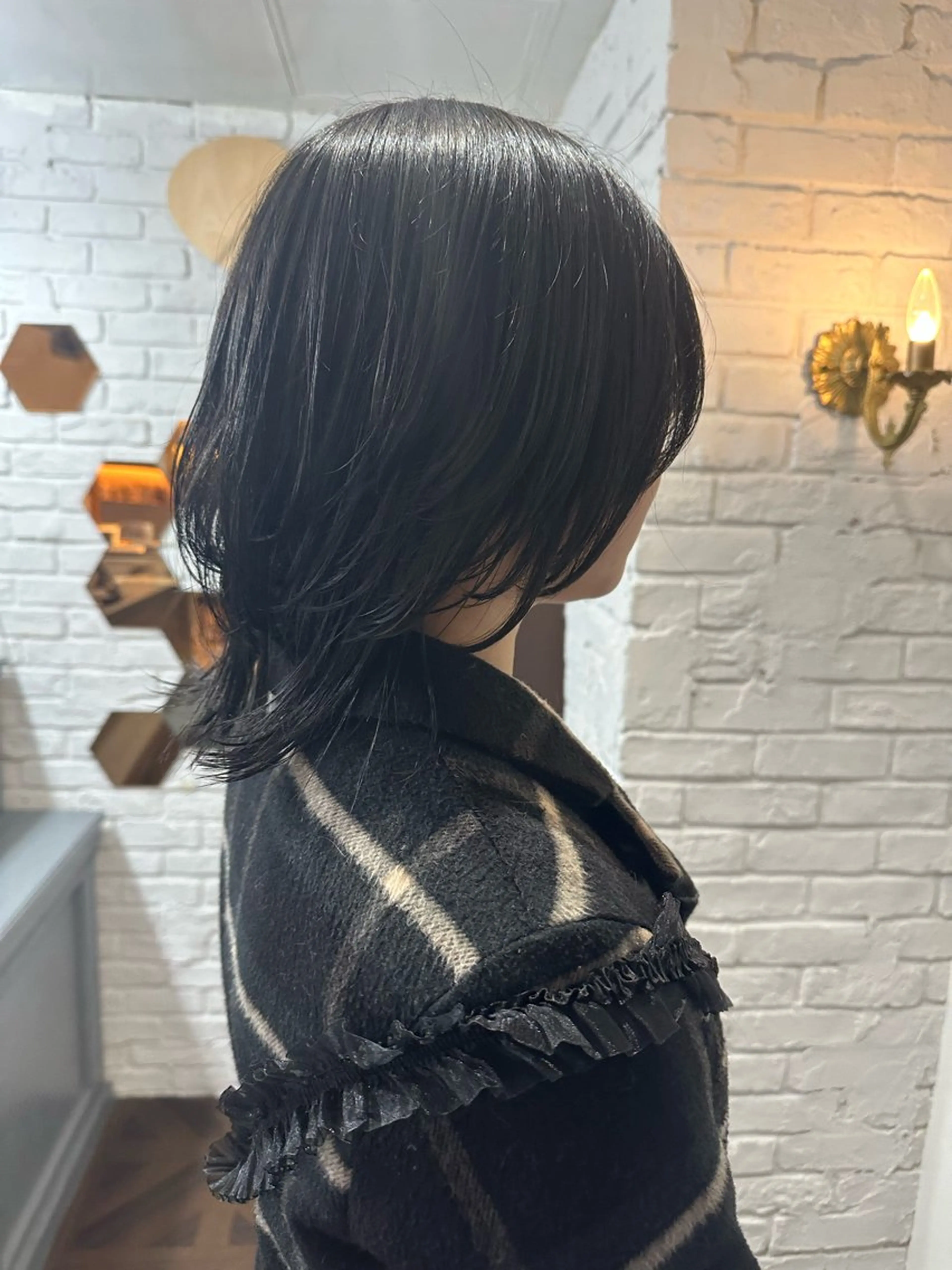 ミディアム カット トリートメント 艶髪カラー/レイヤ ー支持No.1renのヘアスタイル