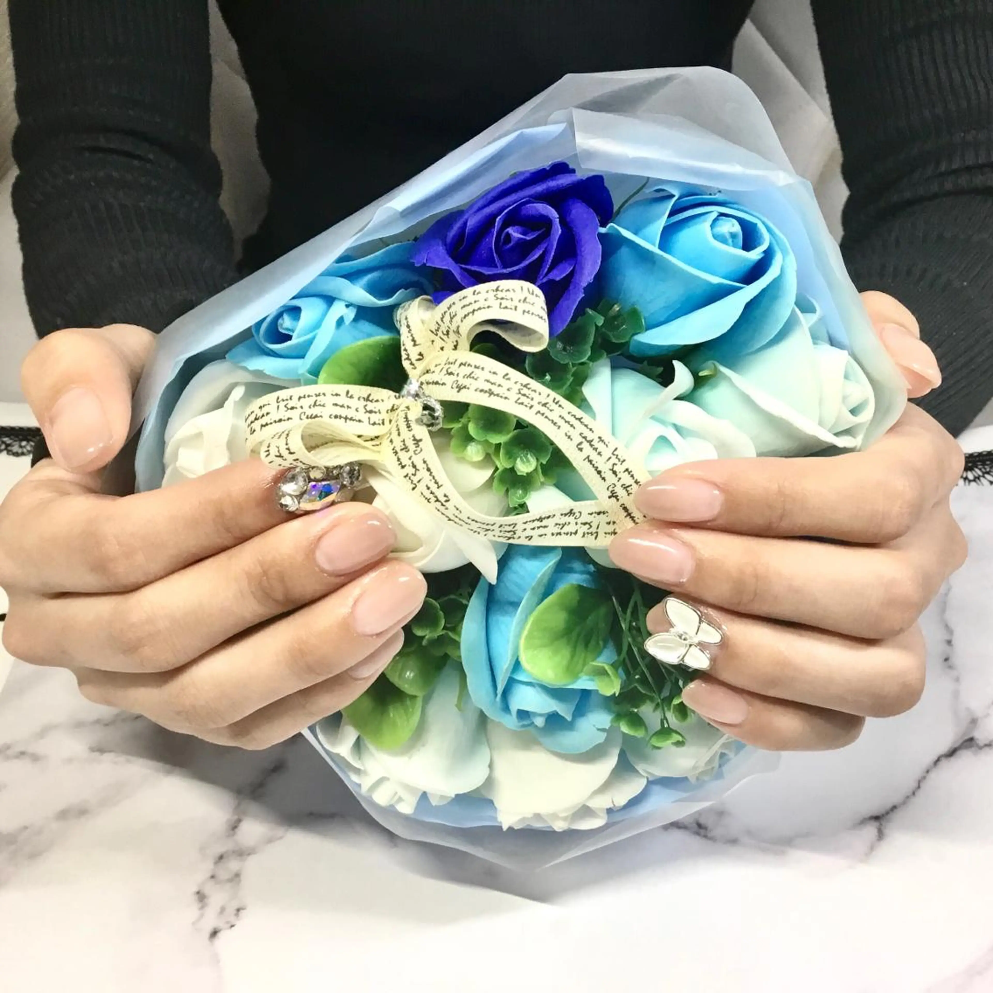 ネイル グラデーション 奥園 良恵のネイルデザイン